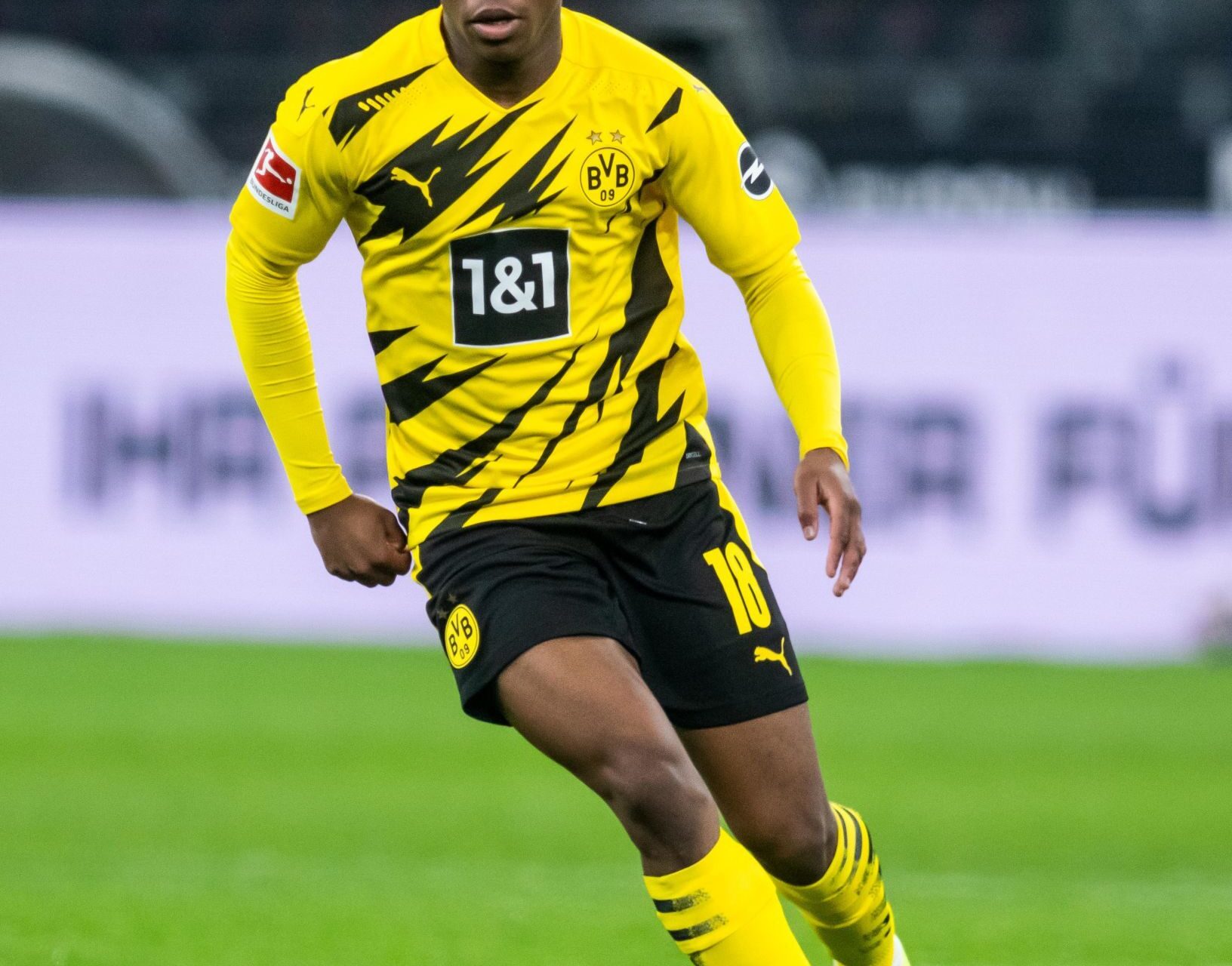 Moukoko, sous les couleurs du Borussia Dortmund. (Icon Sport) Moukoko, sous les couleurs du Borussia Dortmund. (Icon Sport)