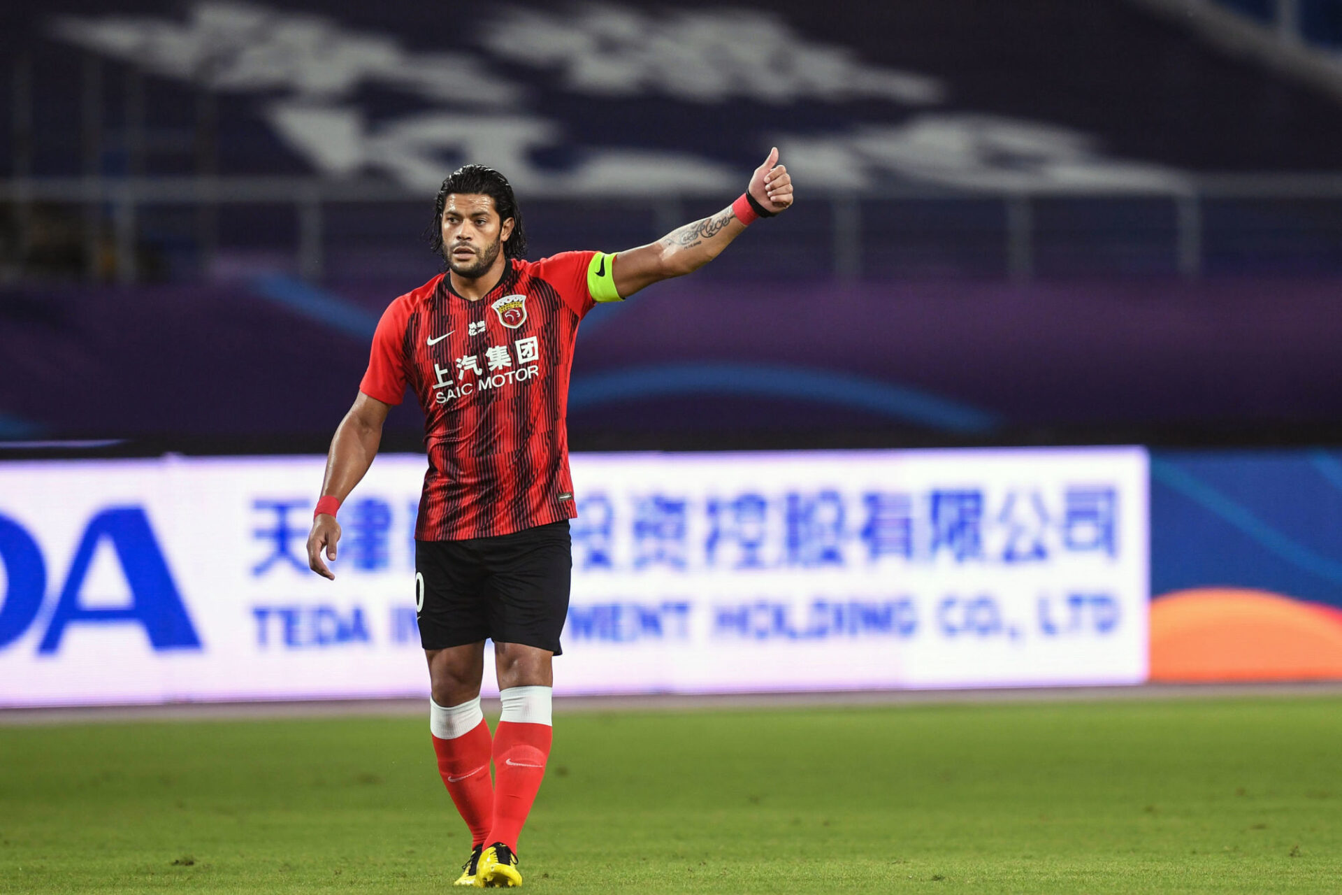 Hulk sous le maillot du Shanghai SIPG, en Chine. Icon Sport