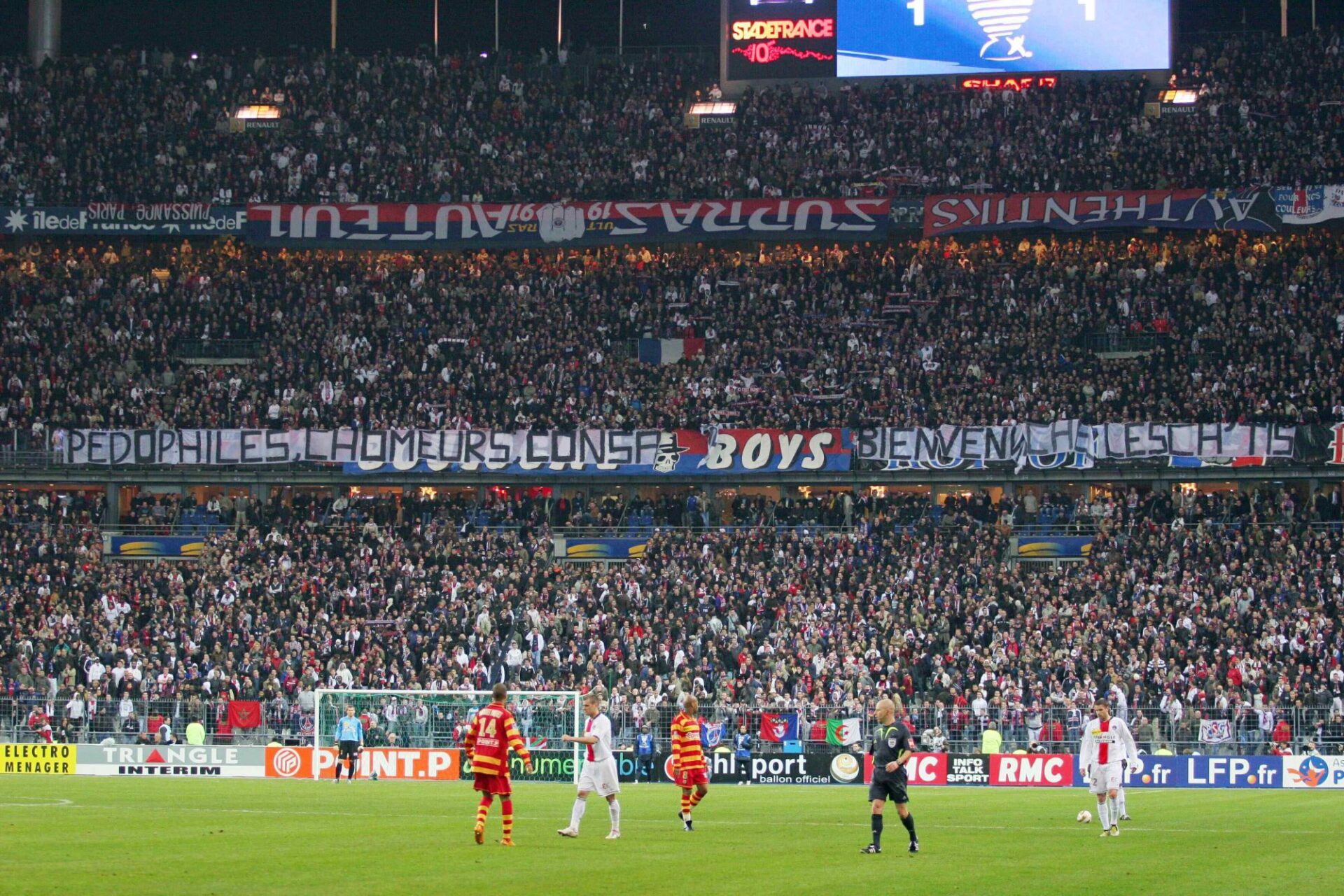 Les Bad Gones font partie des ultras lyonnais - Icon Sport