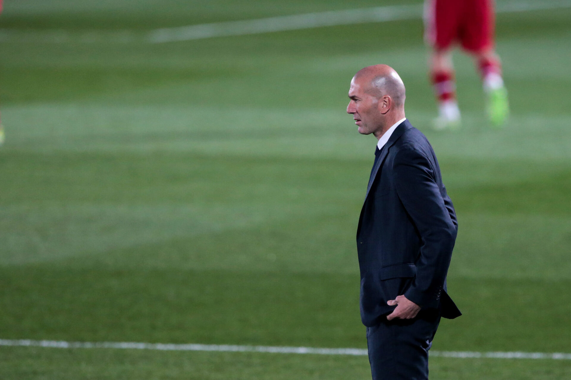 Zin&eacute;dine Zidane aurait annonc&eacute; son d&eacute;part du Real Madrid &agrave; ses joueurs. Icon Sport