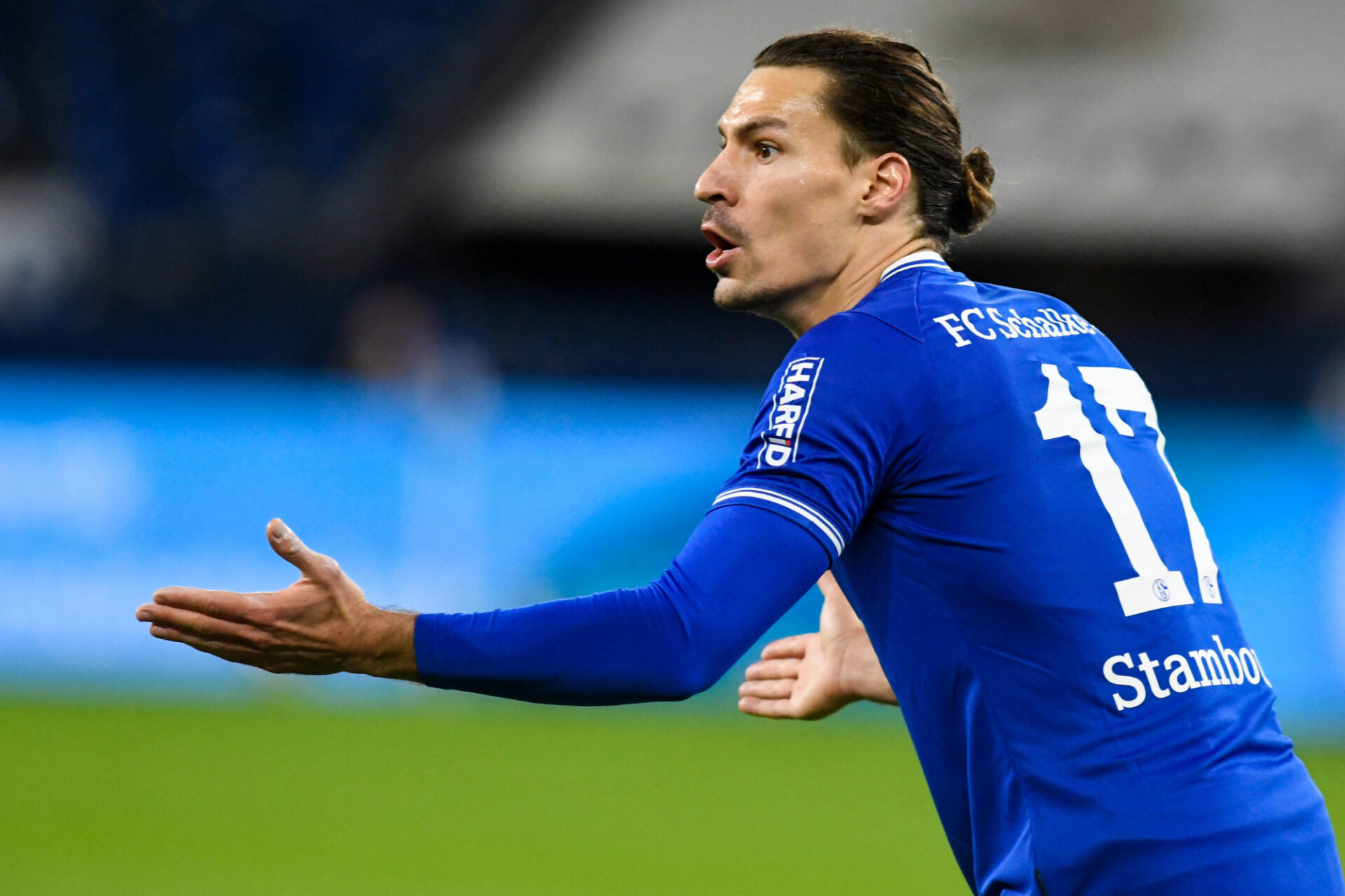 Benjamin Stambouli n'en revient pas : Schalke est bel et bien rel&eacute;gu&eacute; en deuxi&egrave;me division. Icon Sport