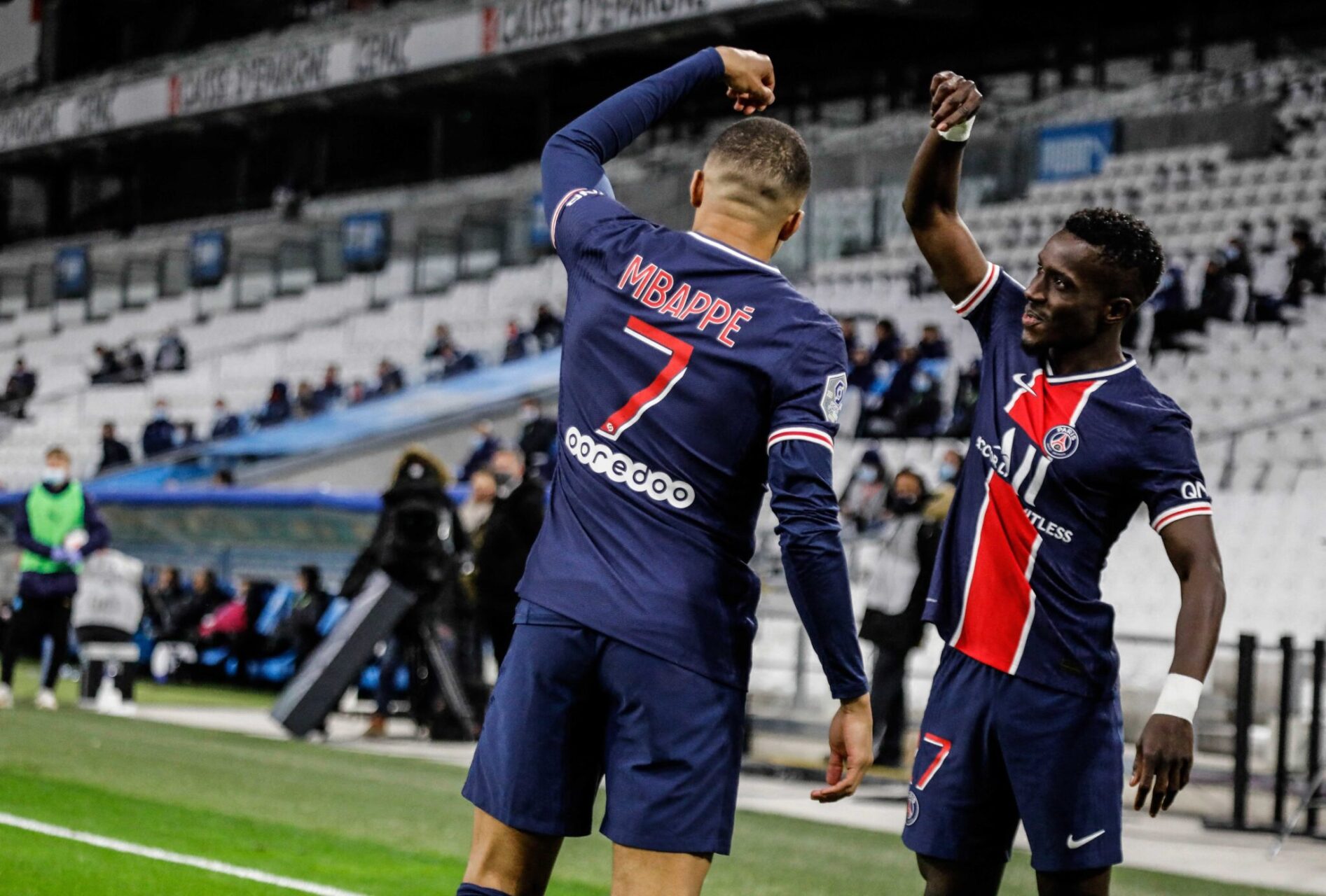 Mbapp&eacute; &amp; Gueye (iconsport)