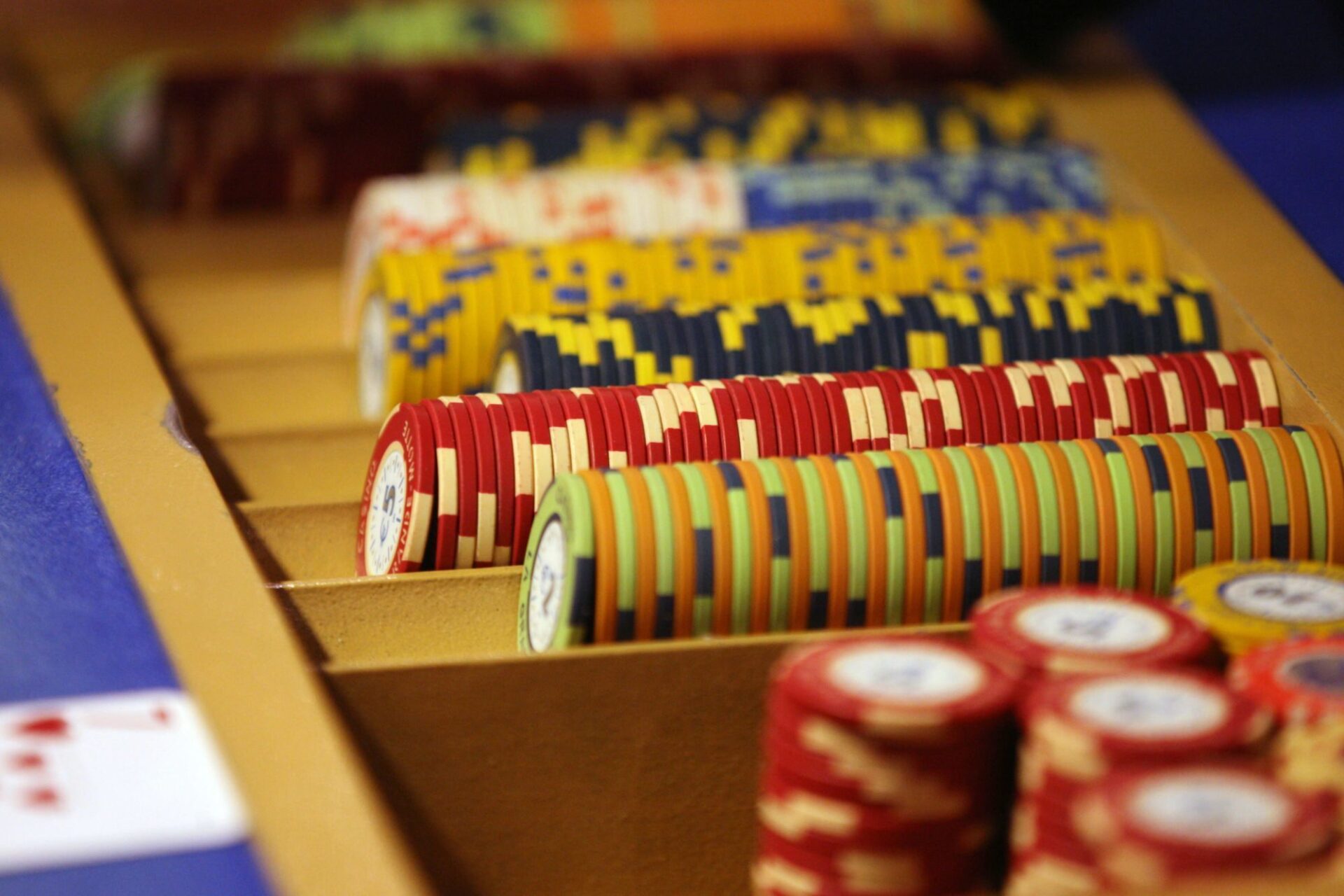 Il faudra sans doute aller ailleurs pour vos parties de poker. Nicolas Guyonnet / Icon Sport