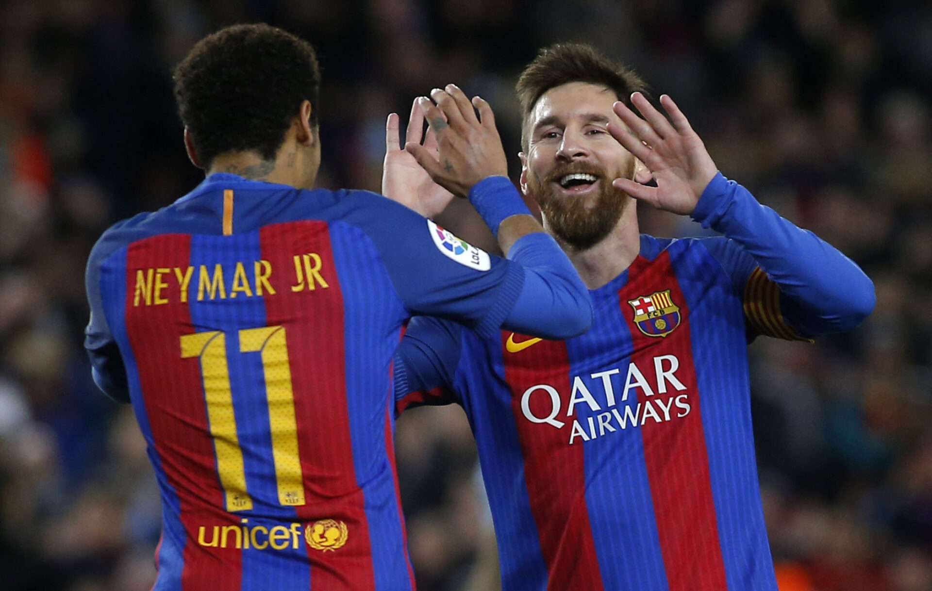 Neymar voit la vie en rose au PSG... au moins jusqu'en 2025. Icon Sport Neymar voit la vie en rose au PSG... au moins jusqu'en 2025. Icon Sport