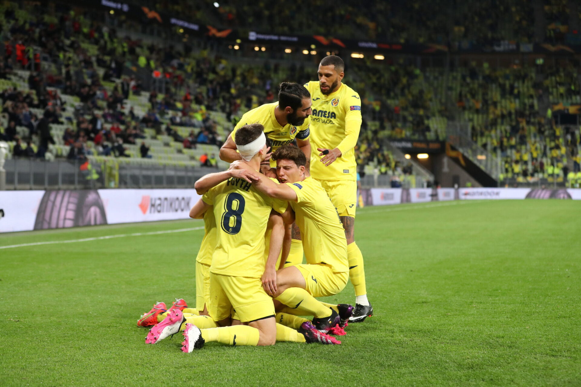 Étienne Capoue et Juan Foyth ont ajouté leur nom à une impressionnante liste (iconsport)