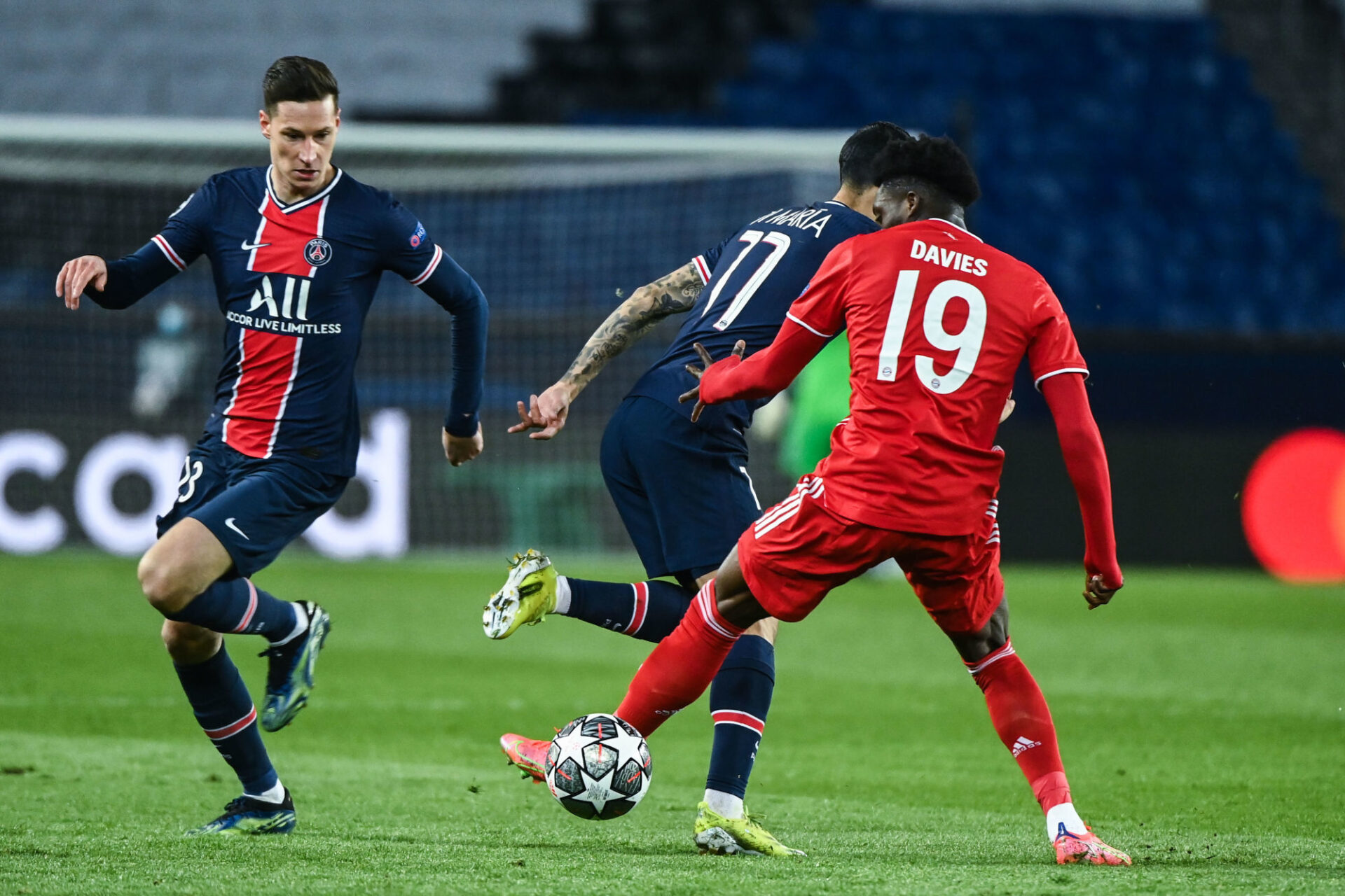 Pas toujours brillant, Draxler prolonge quand m&ecirc;me au PSG (iconsport)