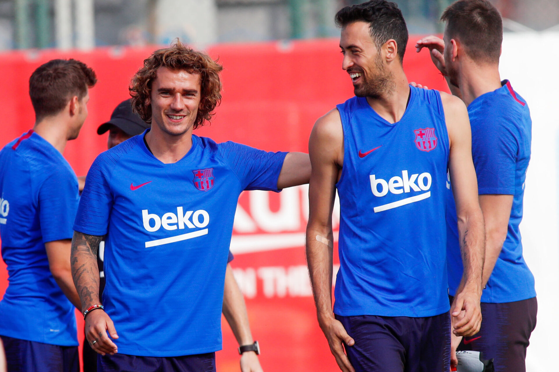 Antoine Griezmann et Sergio Busquets victimes du grand nettoyage estival au Bar&ccedil;a ? (iconsport)