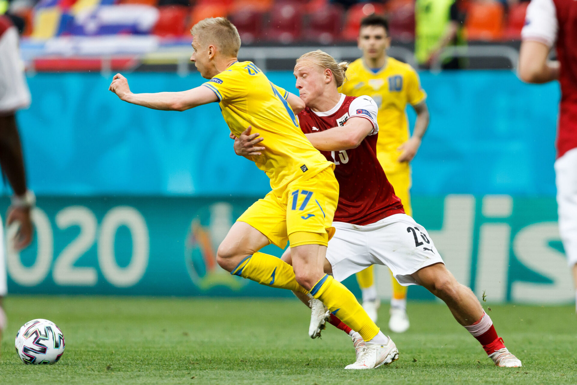 Zinchenko n'est pas parvenu à peser sur le jeu ukrainien face à l'Autriche. Icon Sport