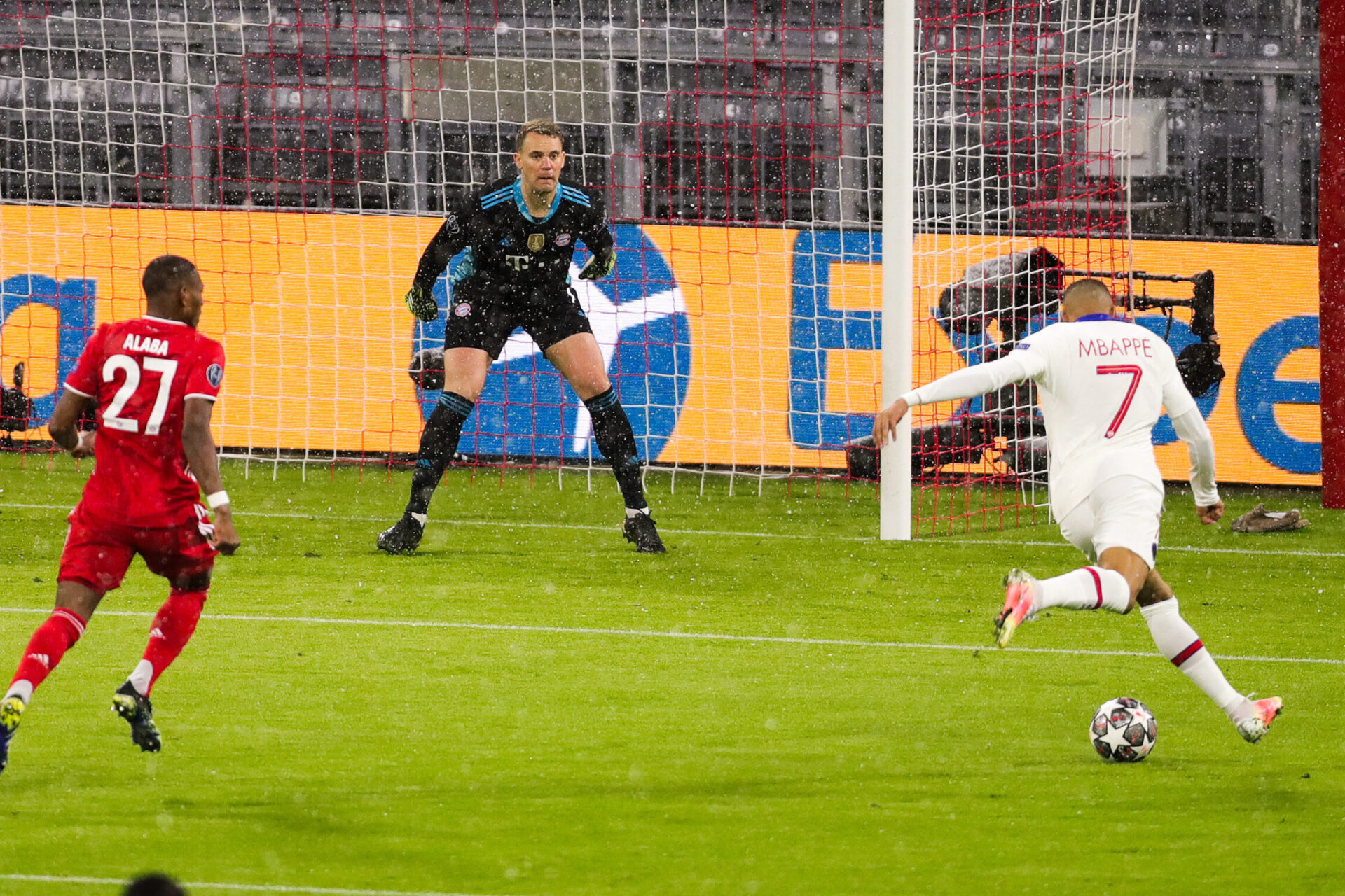 En avril, Kylian Mbappé avait trompé Manuel Neuer à deux reprises en quart de finale de la Ligue des champions (iconsport)