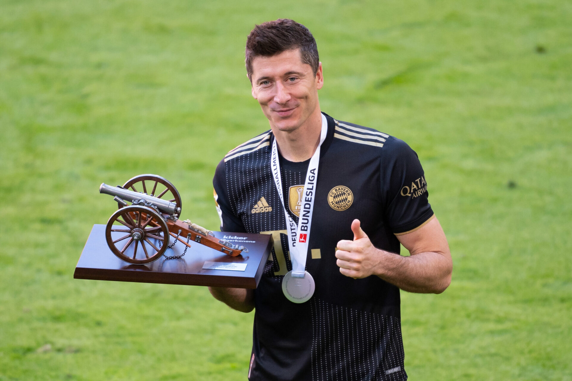 Lewandowski a r&eacute;ussi une saison historique, inscrivant 41 buts en championnat ! (iconsport)