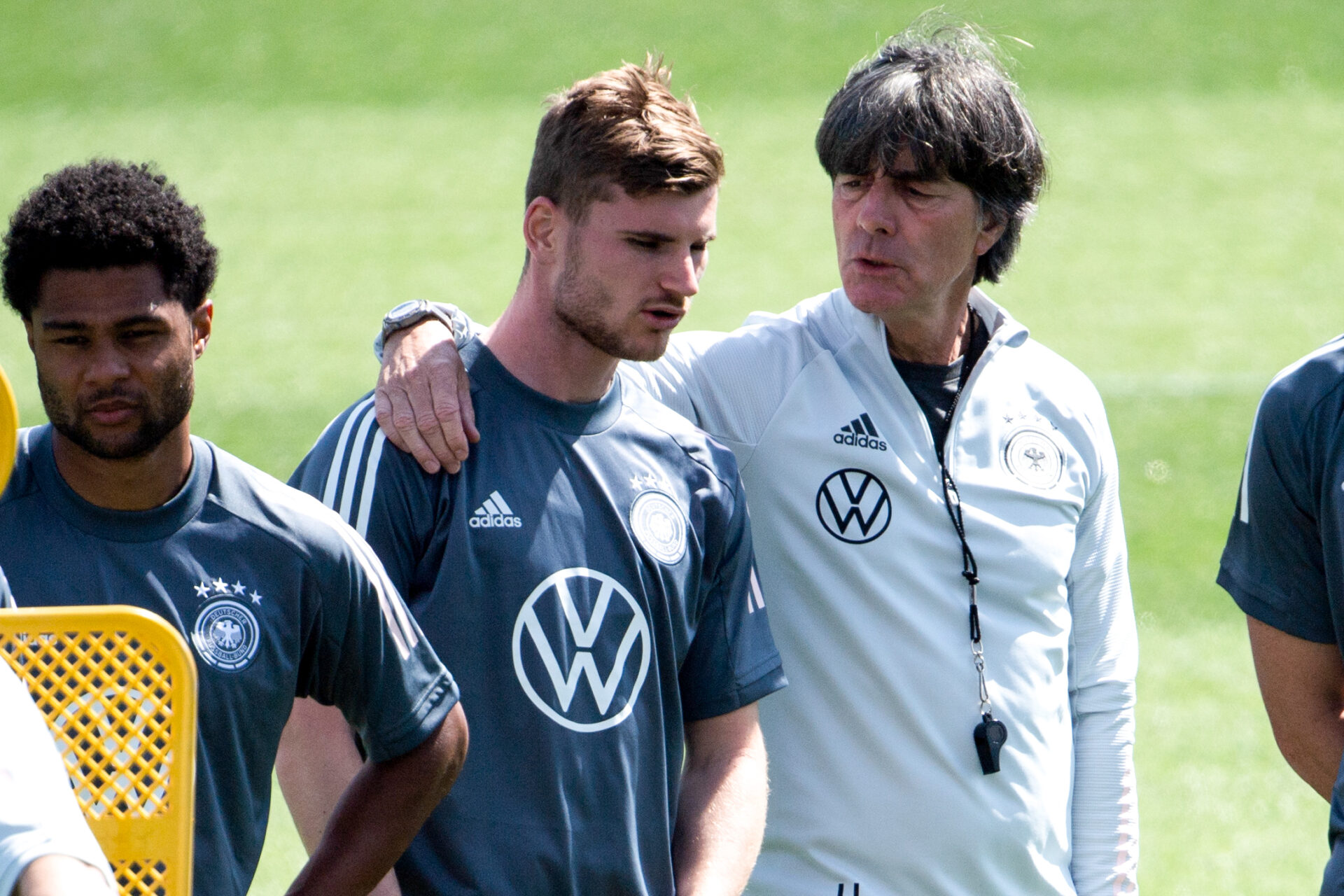 Adrien Rabiot devrait prendre place au milieu de terrain avec Kant&eacute; et Pogna - Icon Sport