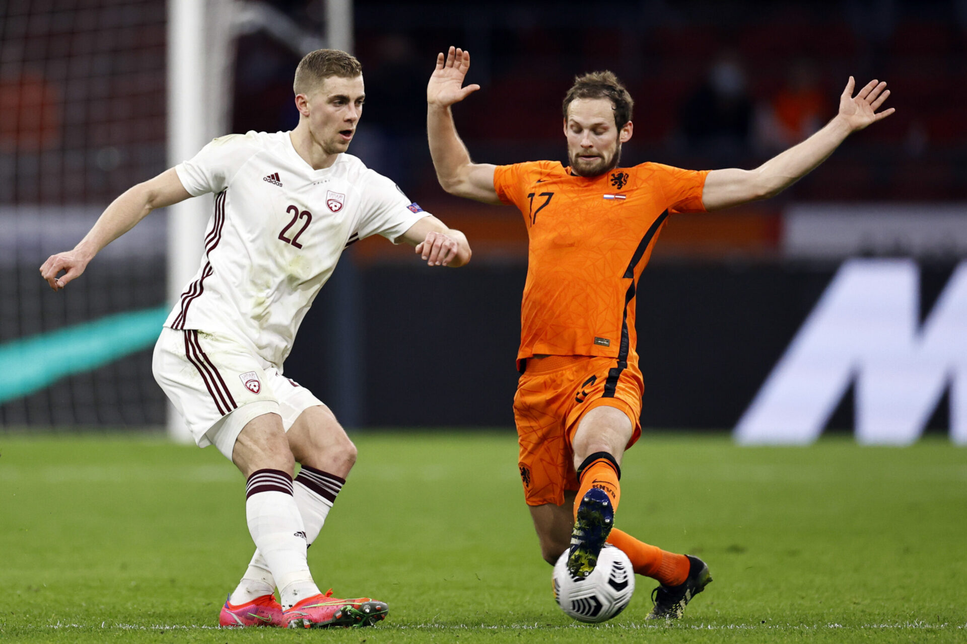 Daley Blind pourrait remplacer Matthijs De Ligt en cas de forfait de ce dernier pour l'Euro (iconsport)