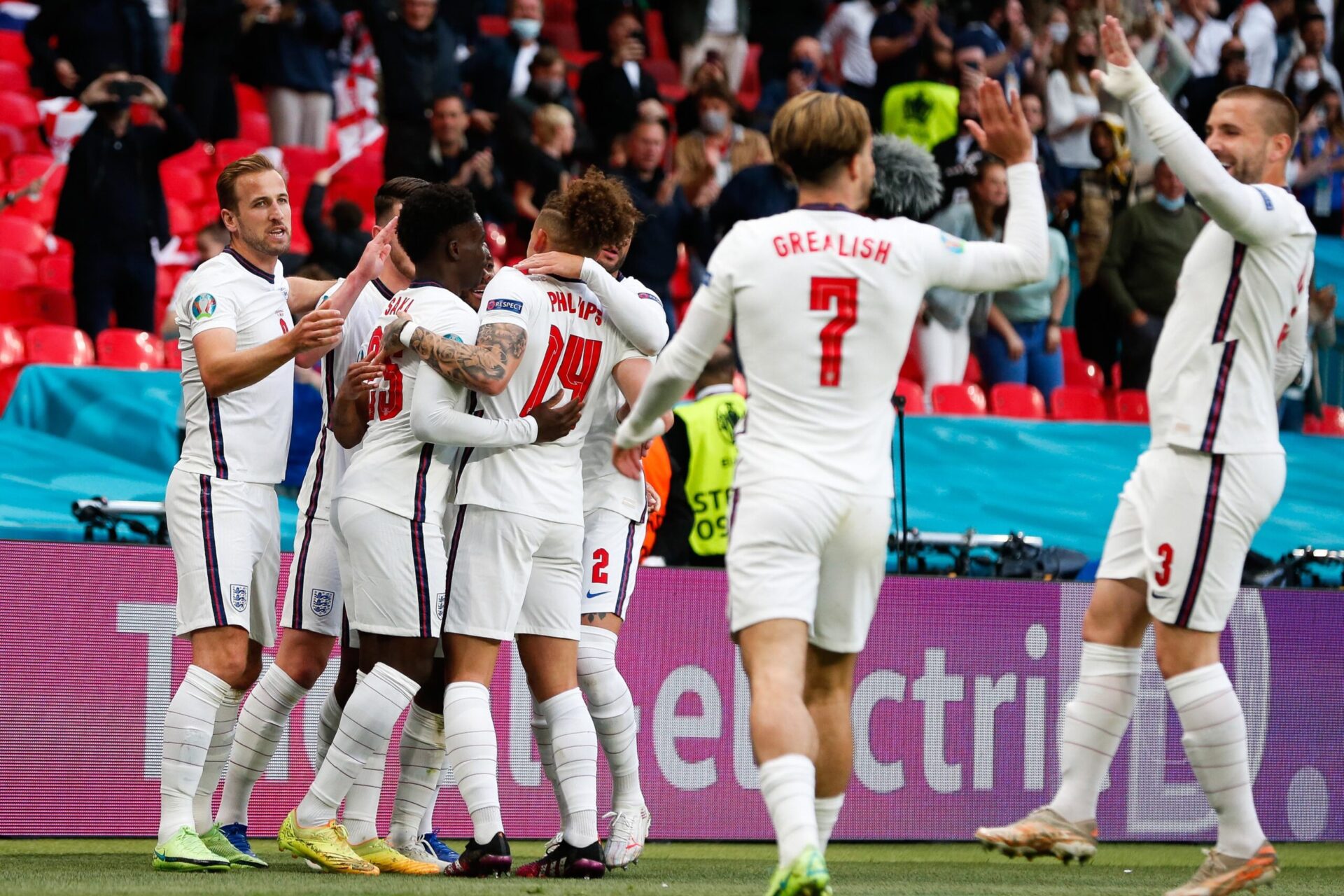Luke Shaw lors du match face à la République tchèque lors de l'Euro 2020 (iconsport) Luke Shaw lors du match face à la République tchèque lors de l'Euro 2020 (iconsport)