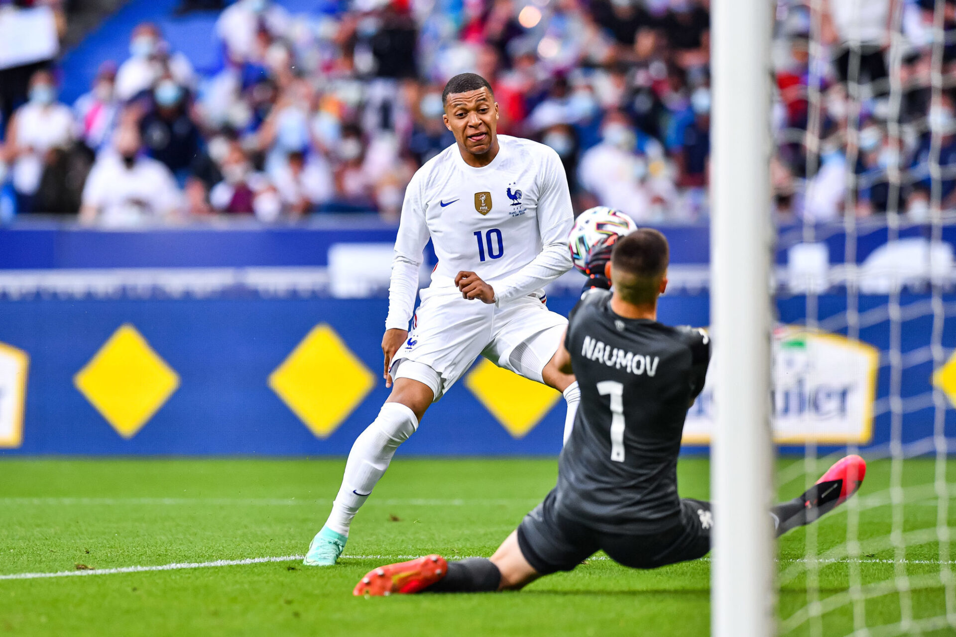 Antoine Griezmann a ouvert le score face à la Bulgarie, son 37e but avec les Bleus (iconsport) Antoine Griezmann a ouvert le score face à la Bulgarie, son 37e but avec les Bleus (iconsport)