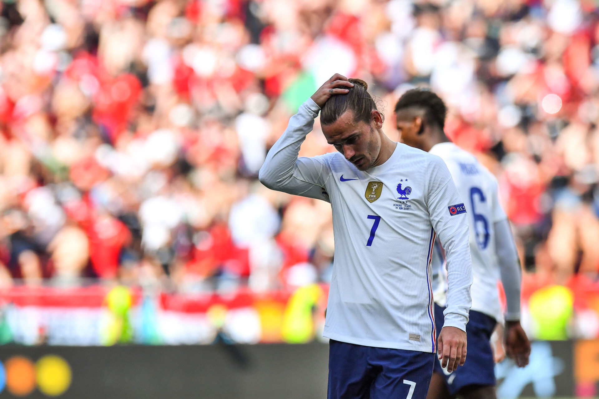 Antoine Griezmann a r&eacute;p&eacute;t&eacute; qu'il avait souffert de la chaleur face aux Hongrois. Icon Sport