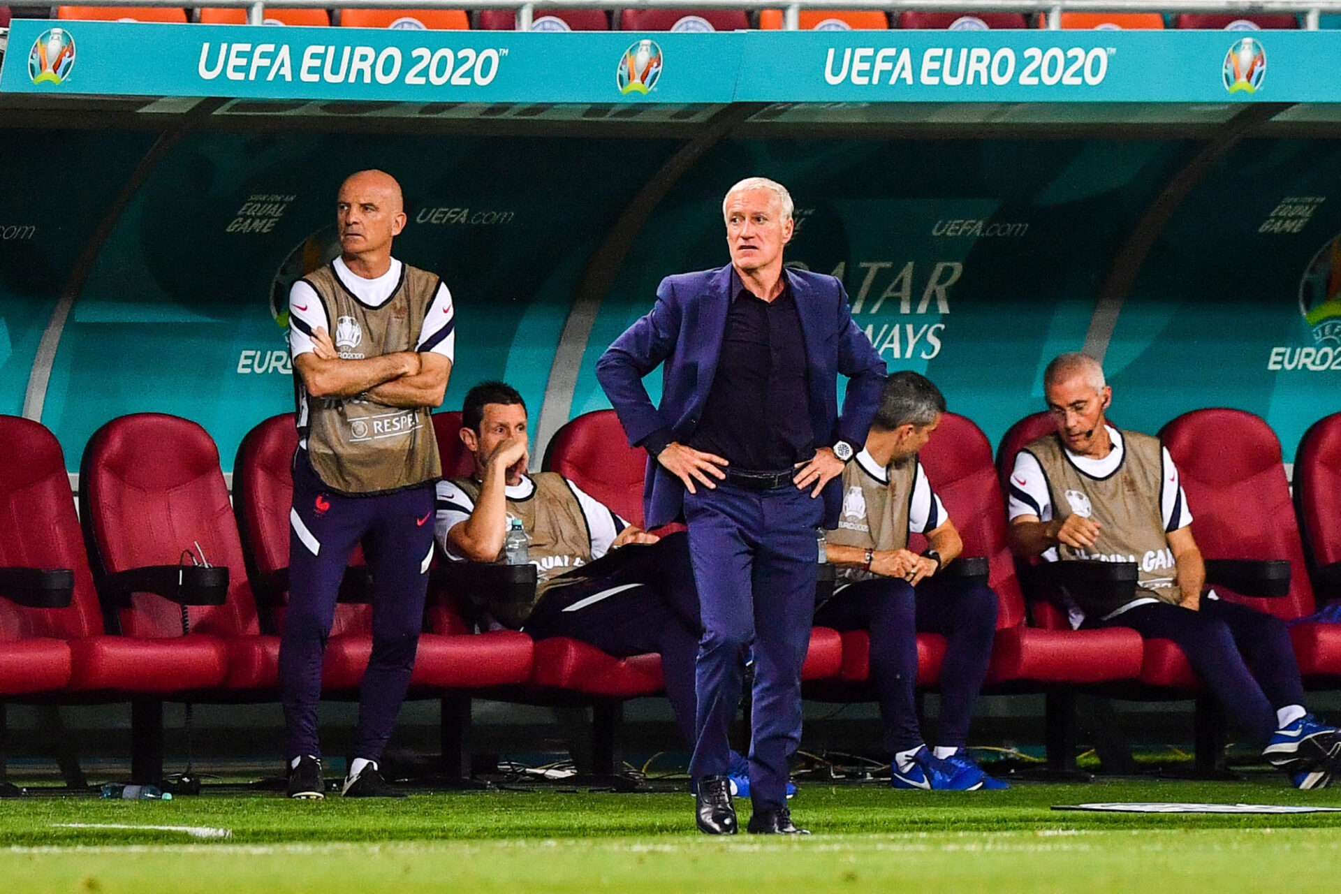 Didier Deschamps a estim&eacute; que la France "ne m&eacute;ritait sans doute pas plus" apr&egrave;s sa sortie de route de l'Euro contre la Suisse. Icon Sport
