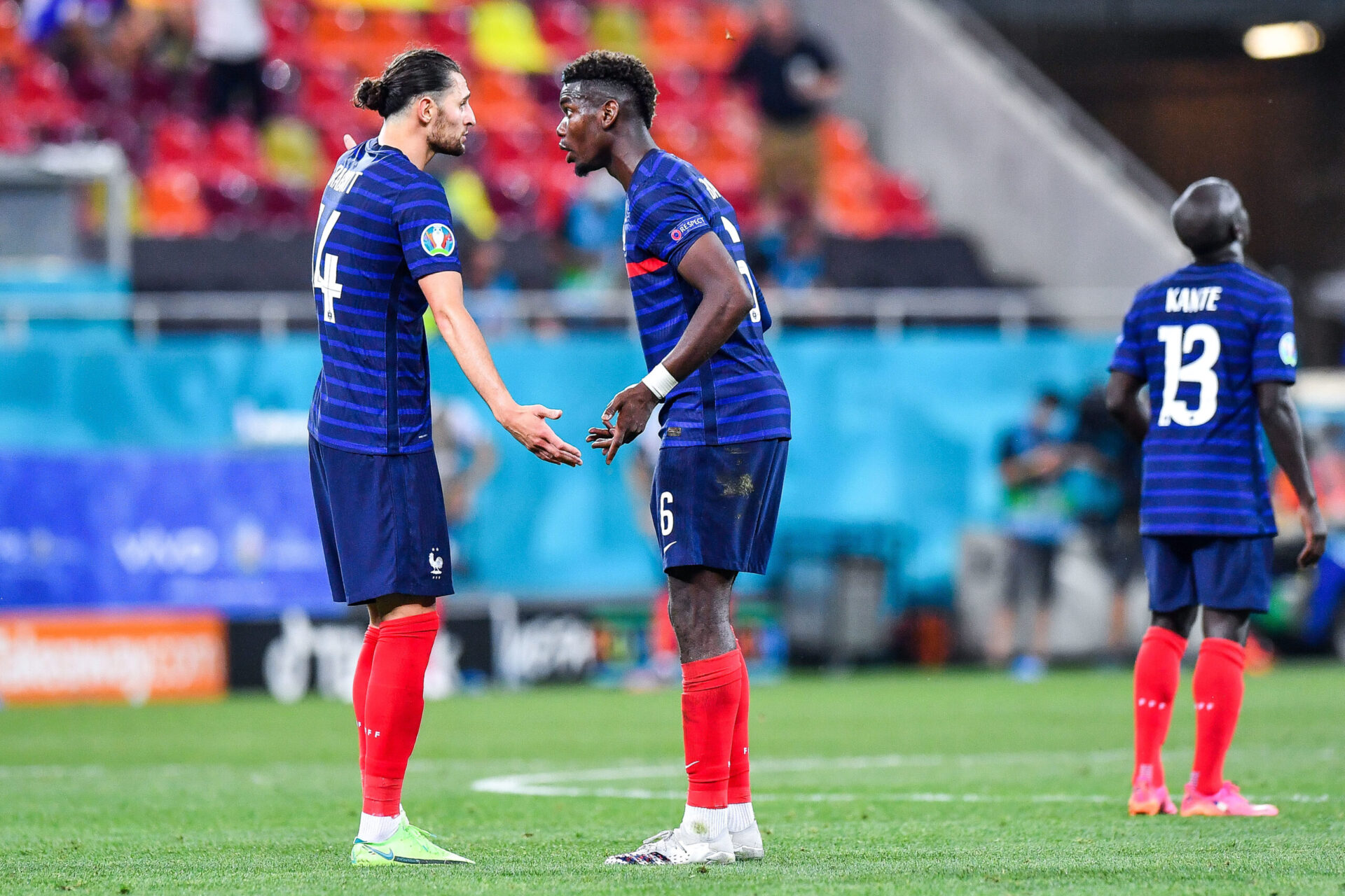 On ne sait pas encore si Pogba portera toujours le maillot de United la saison prochaine (iconsport) On ne sait pas encore si Pogba portera toujours le maillot de United la saison prochaine (iconsport)