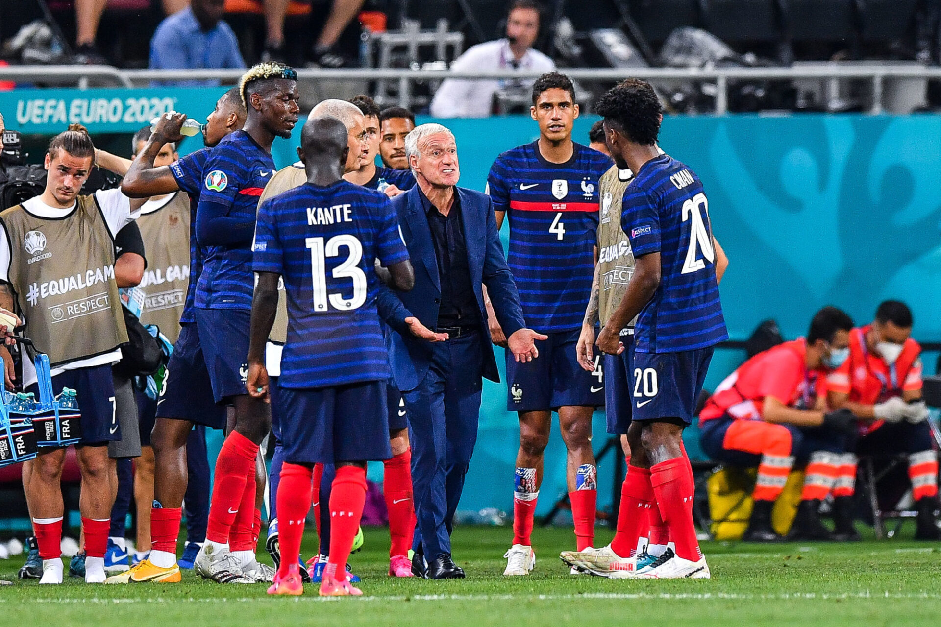 L'omnipr&eacute;sence de Karim Benzema dans les m&eacute;dias a froiss&eacute; les egos de certains cadres de l'&eacute;quipe de France. Icon Sport