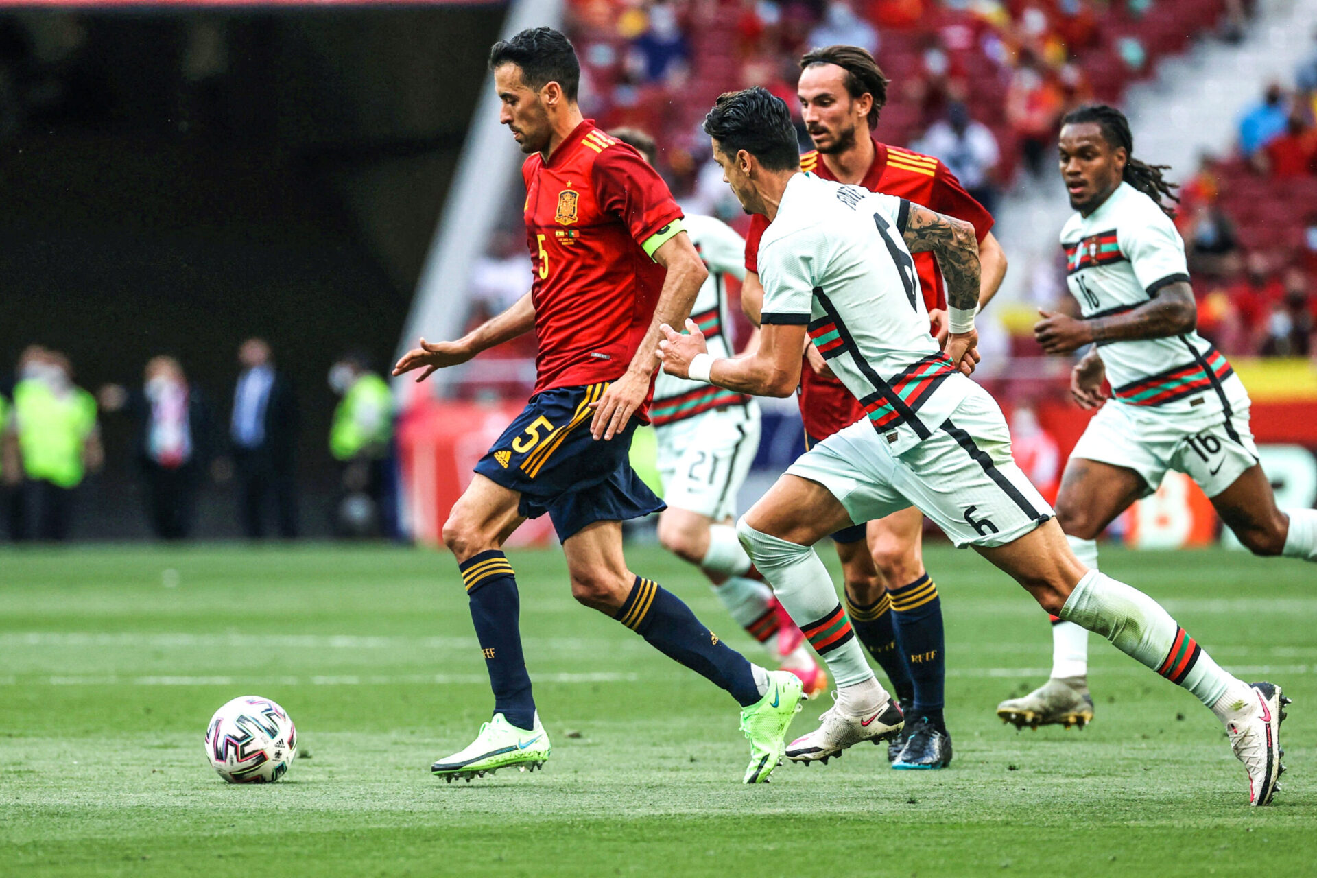Busquets &eacute;tait titulaire face au Portugal pour le premier (et dernier) test de pr&eacute;paration &agrave; l'Euro (iconsport)