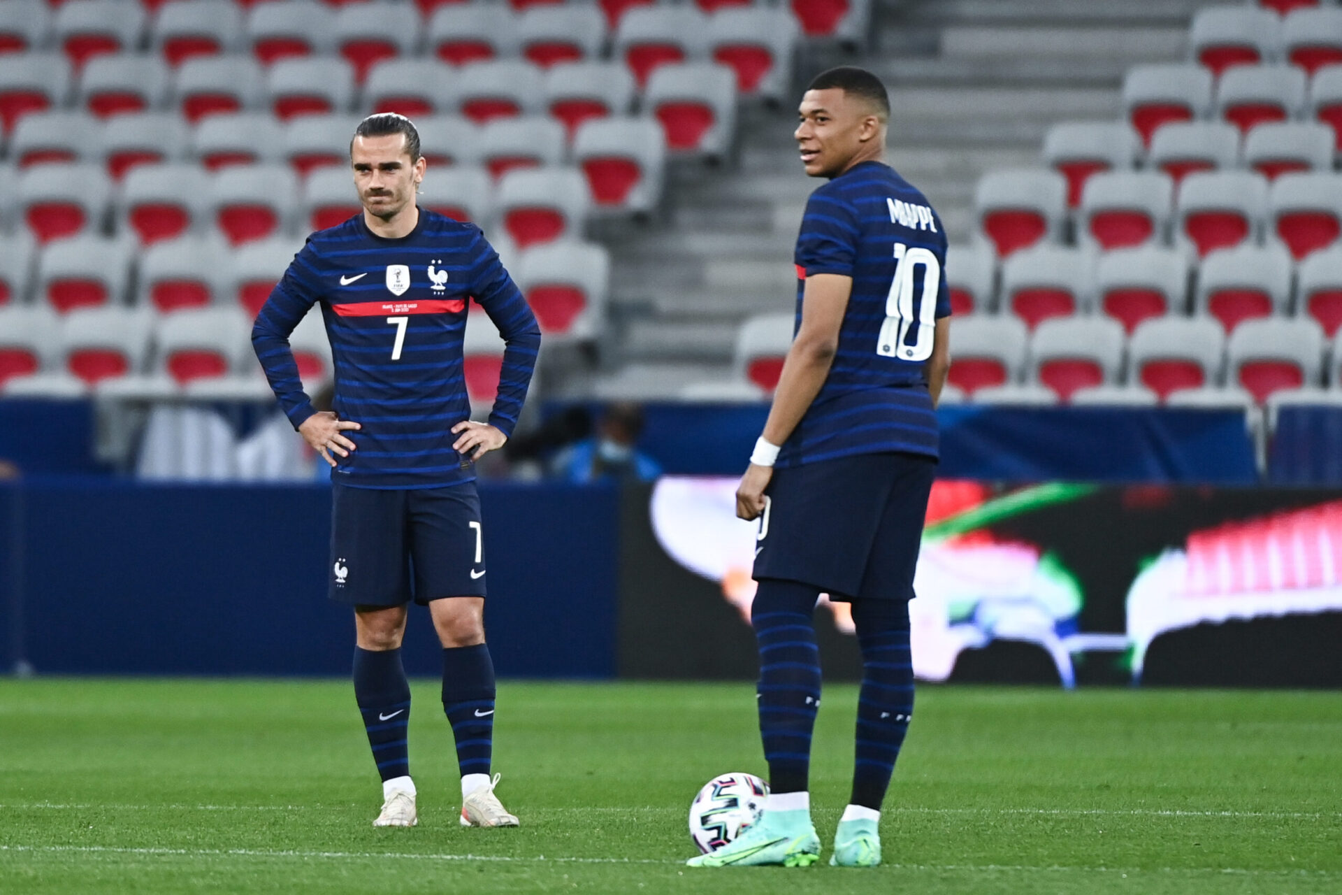 Antoine Griezmann reste le tireur de penalties n&deg;1 des Bleus, selon L'Equipe. (iconsport)
