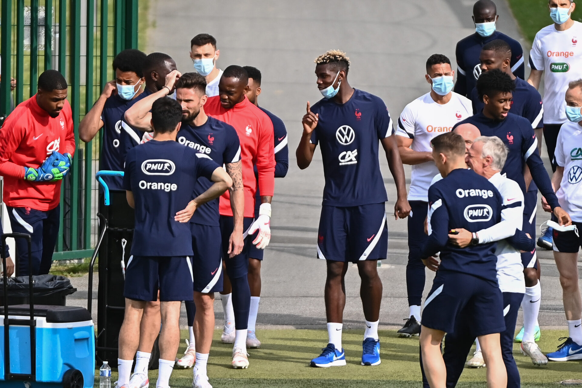 Didier Deschamps et Moussa Sissoko (iconsport)