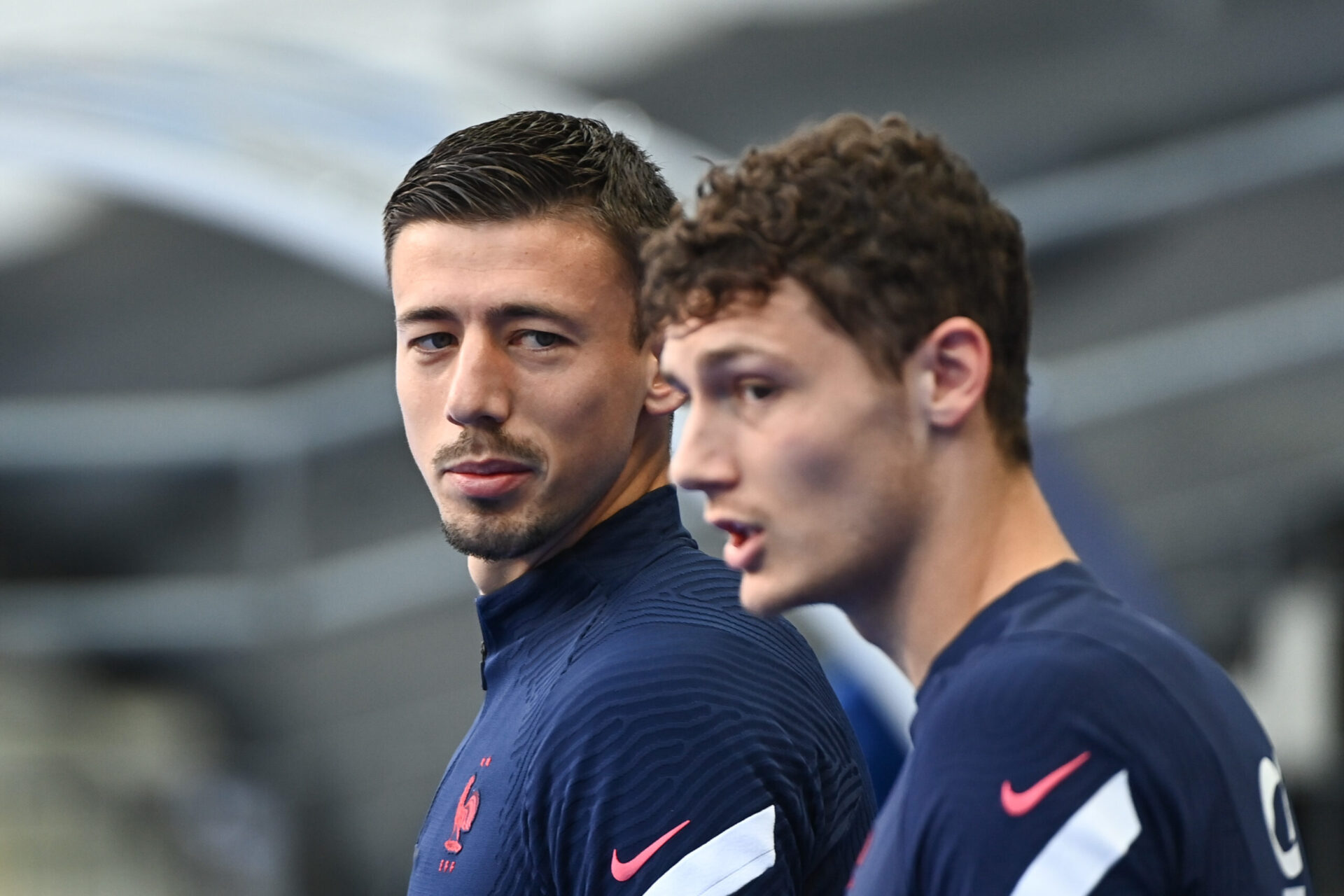 Dans le système travaillé par les Bleus, Clément Lenglet occupe une place dans la défense à trois alors que Benjamin Pavard fair son retour sur l'aile droite (iconsport) Dans le système travaillé par les Bleus, Clément Lenglet occupe une place dans la défense à trois alors que Benjamin Pavard fair son retour sur l'aile droite (iconsport)