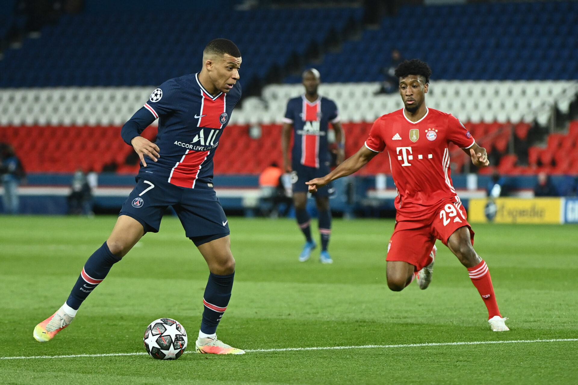 Kylian Mbapp&eacute; envisage-t-il un transfert au Bayern Munich ? L'attaquant a en tout cas dit tout le bien qu'il pensait du club allemand (iconsport)