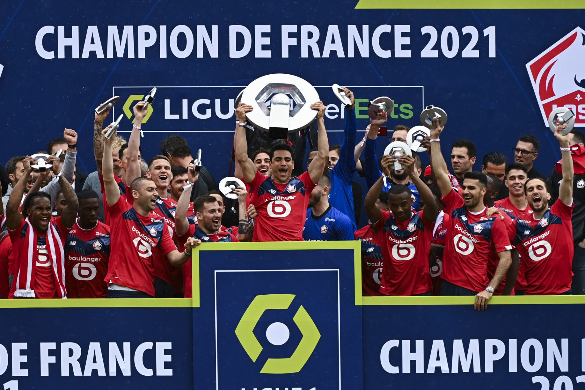 Le LOSC remet son titre en jeu lors de la saison 2021/2022 en Ligue 1. Première étape à Metz Le LOSC remet son titre en jeu lors de la saison 2021/2022 en Ligue 1. Première étape à Metz
