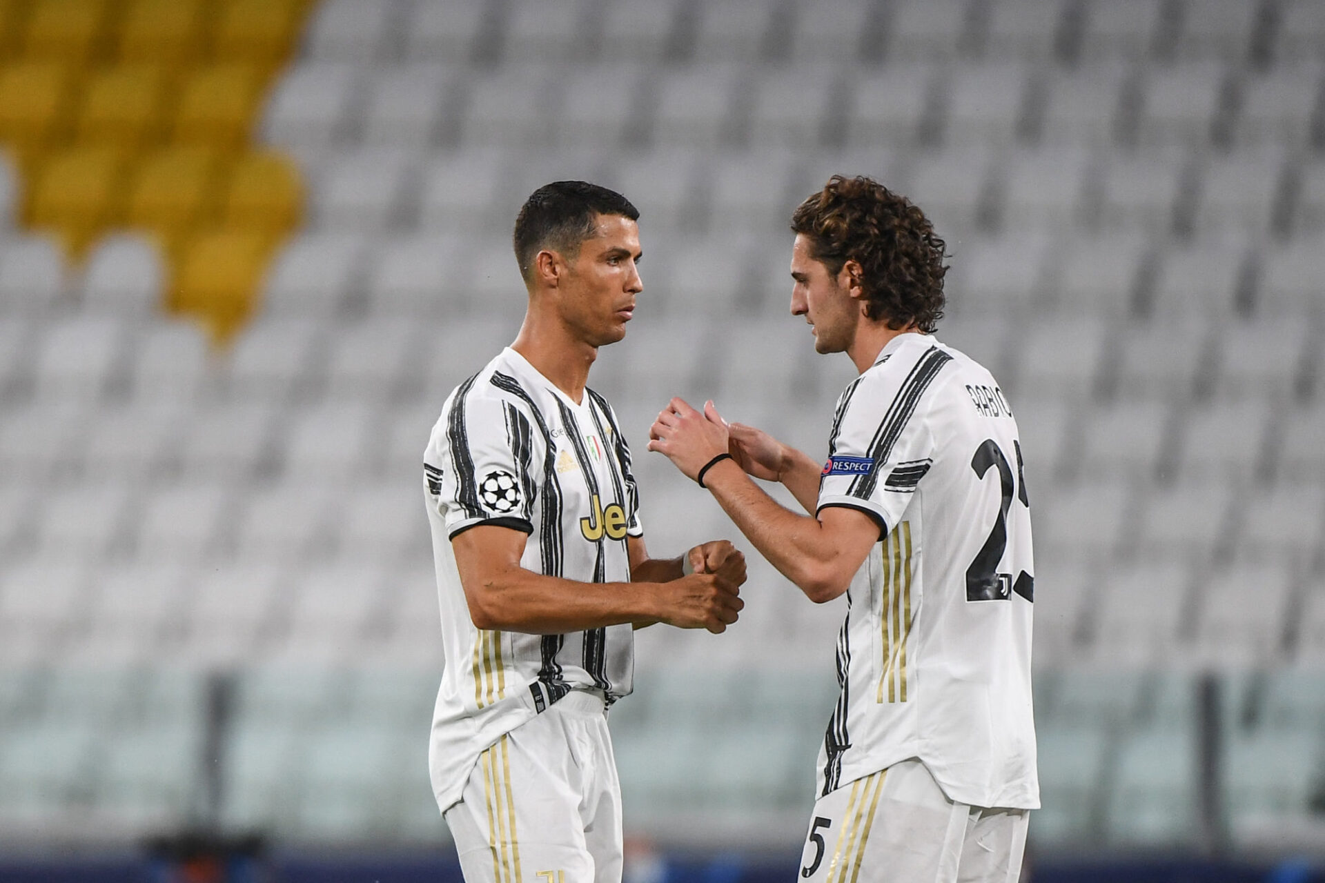 Cristiano Ronaldo et Adrien Rabiot se connaissent bien. Coéquipiers à la Juve, ils se retrouveront pour le choc entre la France et le Portugal, mercredi 23 juin. Icon Sport