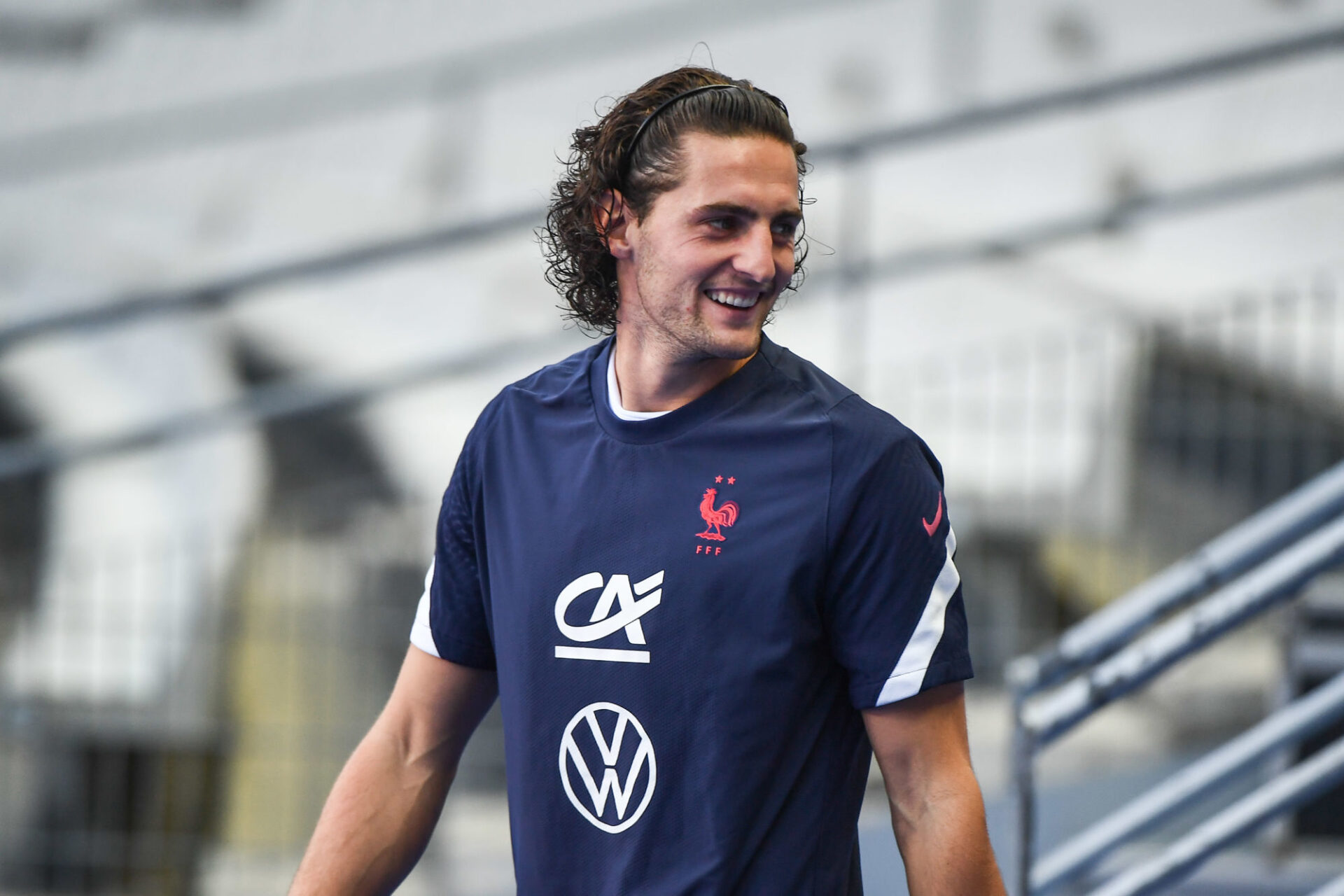 Adrien Rabiot a &eacute;t&eacute; pr&eacute;f&eacute;r&eacute; &agrave; Corentin Tolisso pour le poste de milieu contre l'Allemagne. Icon Sport