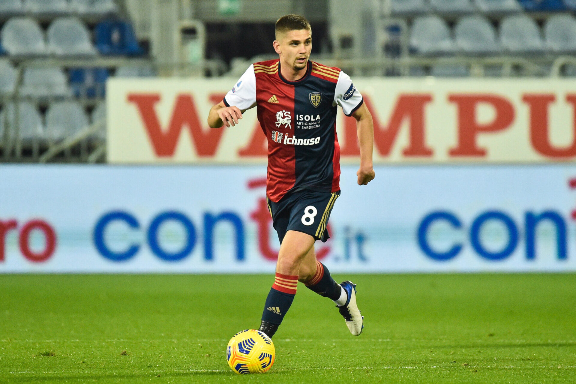 Après sa belle saison avec Cagliari, Rӑzvan Marin est courtisé (iconsport)