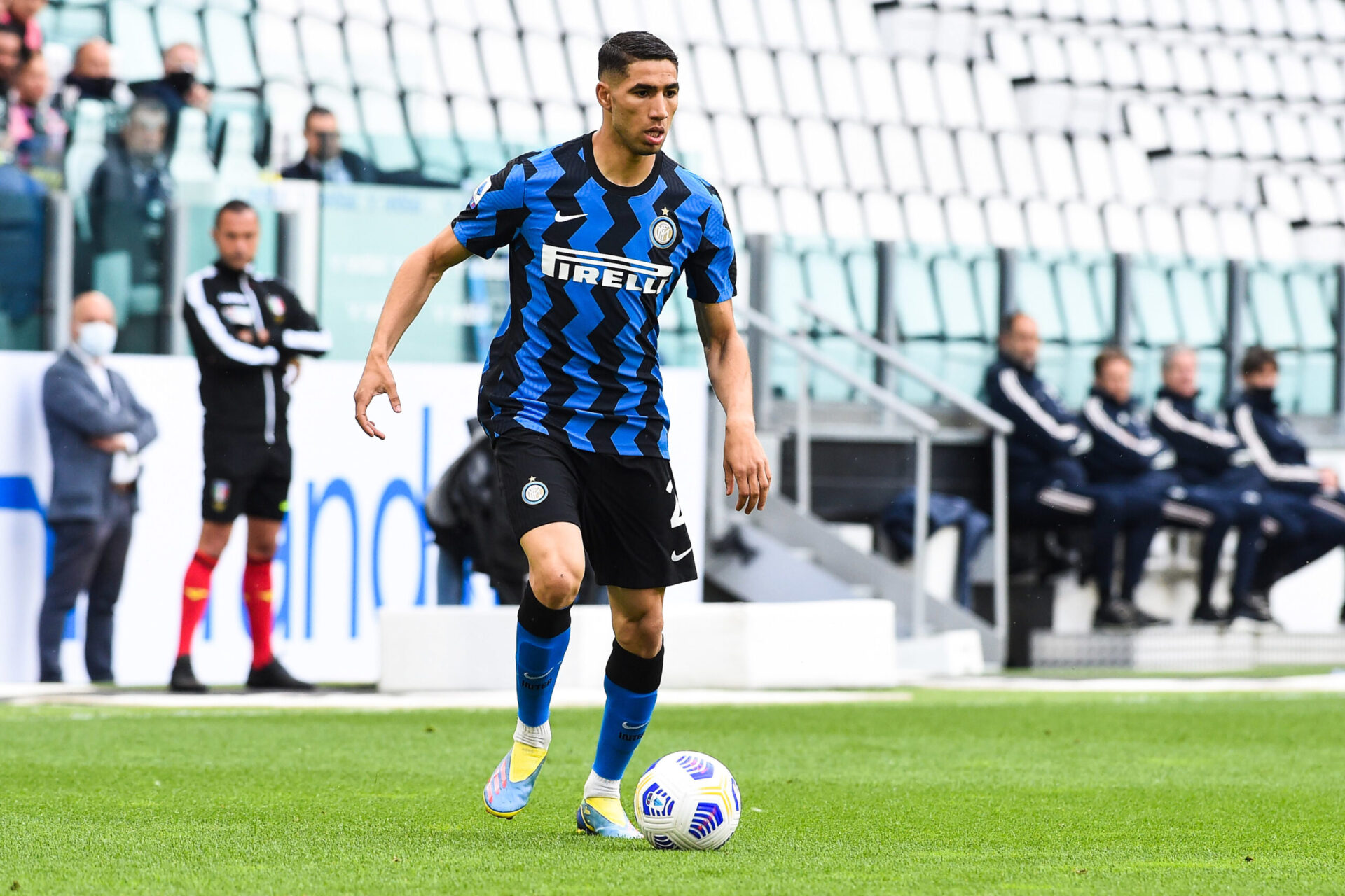 L'Inter s'intéresse à Jonathan Clauss pour potentiellement remplacer Achraf Hakimi (iconsport) L'Inter s'intéresse à Jonathan Clauss pour potentiellement remplacer Achraf Hakimi (iconsport)