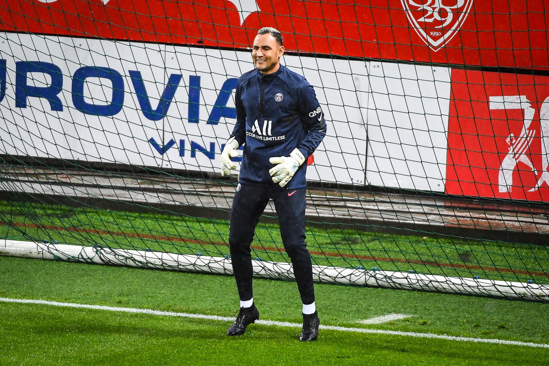 Problème de riche pour le PSG, qui devra choisir quoi faire de Keylor Navas. Numéro 1 ou numéro 2 ? - Icon Sport Problème de riche pour le PSG, qui devra choisir quoi faire de Keylor Navas. Numéro 1 ou numéro 2 ? - Icon Sport