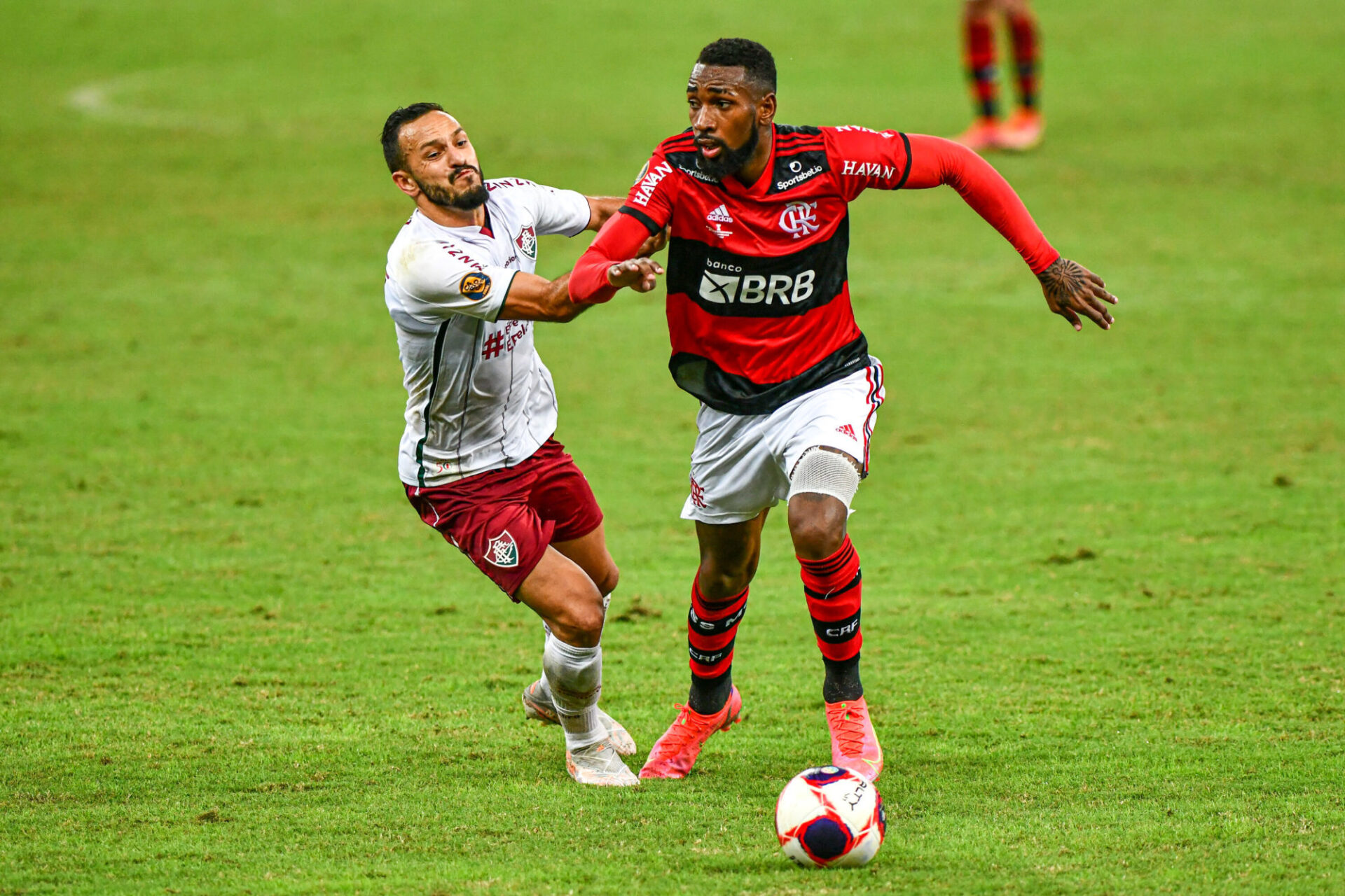 Ce fut long mais c'est fait ! Gerson portera le maillot de l'OM la saison prochaine, selon L'Equipe (iconsport)