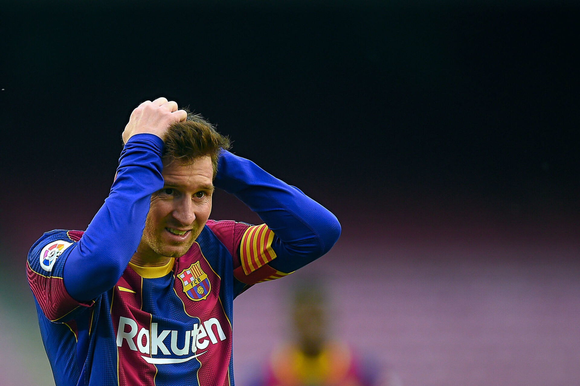 Le Barça s'arrache les cheveux pour convaincre Messi de prolonger. Icon Sport Le Barça s'arrache les cheveux pour convaincre Messi de prolonger. Icon Sport