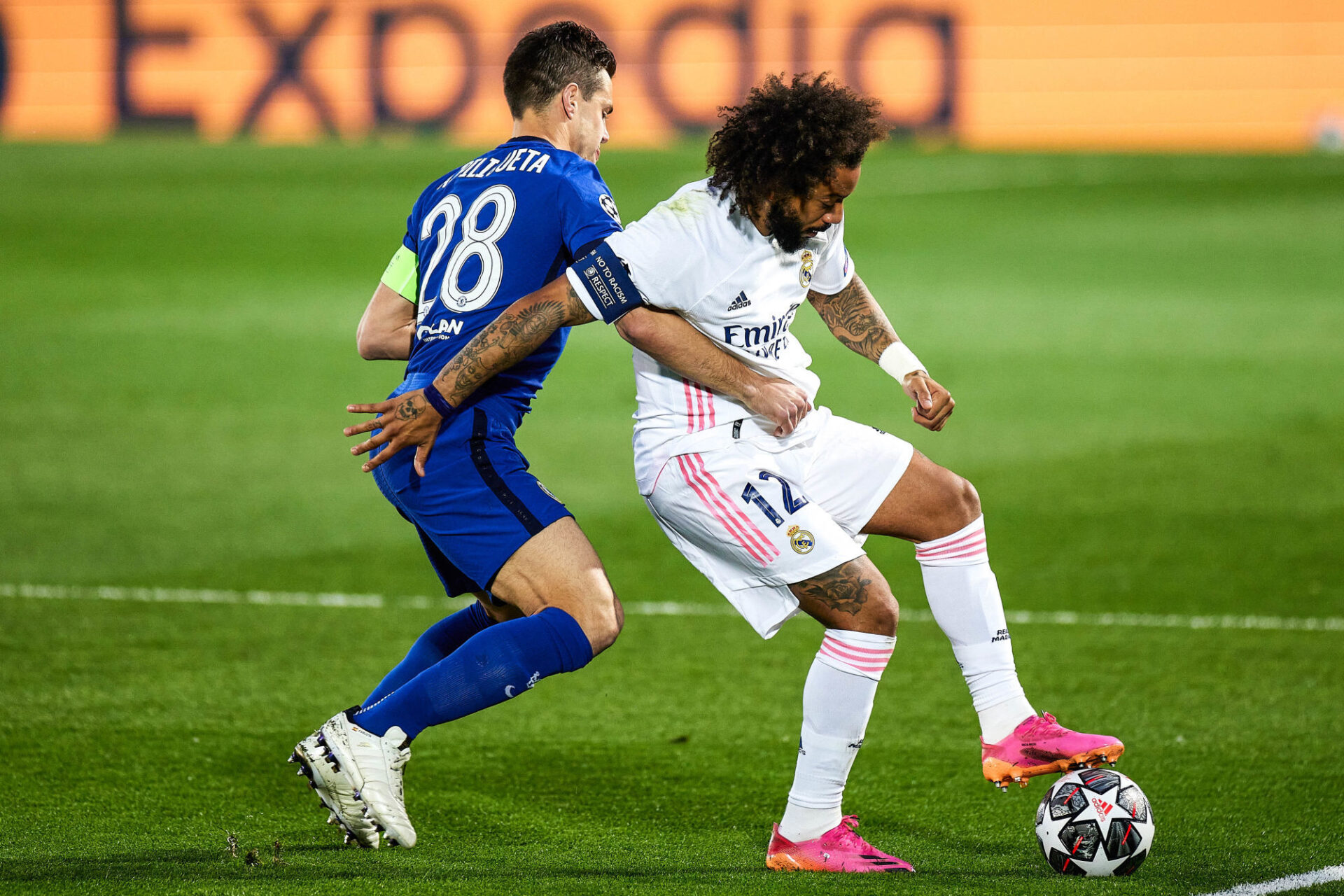 Le PSG s'était notamment qualifié pour les demi-finales de la Ligue des champions, la saison dernière, grâce à la règle des buts à l'extérieur. En gagnant 3-2 sur la pelouse du Bayern, le PSG avait ensuite perdu 1-0 au Parc des Princes au match retour. Suffisant pour se qualifier. Icon Sport Le PSG s'était notamment qualifié pour les demi-finales de la Ligue des champions, la saison dernière, grâce à la règle des buts à l'extérieur. En gagnant 3-2 sur la pelouse du Bayern, le PSG avait ensuite perdu 1-0 au Parc des Princes au match retour. Suffisant pour se qualifier. Icon Sport