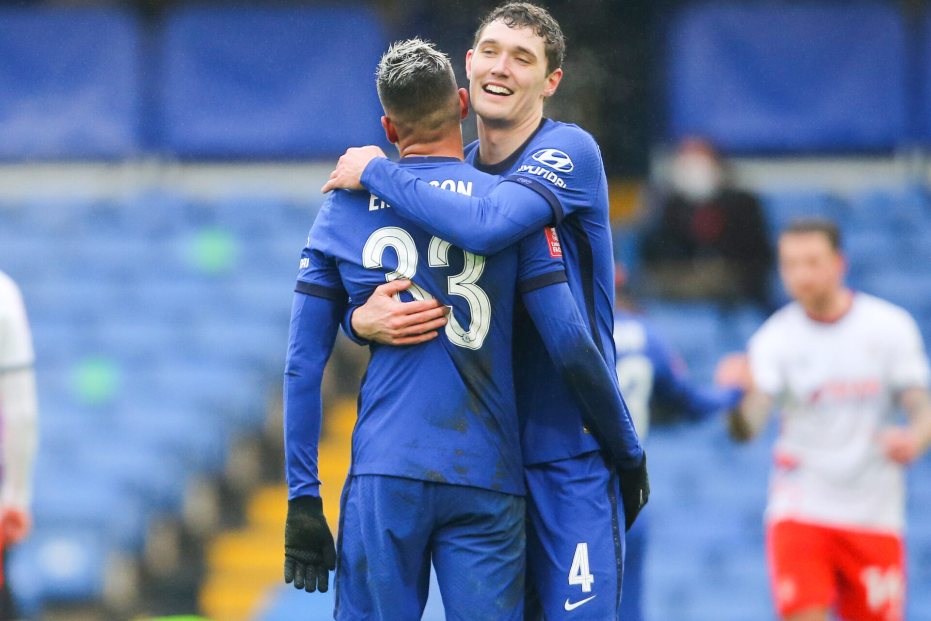 En concurrence avec Paris, Chelsea tenterait de faire la différence en incluant deux joueurs qui plaisent à l'Inter Milan (iconsport)