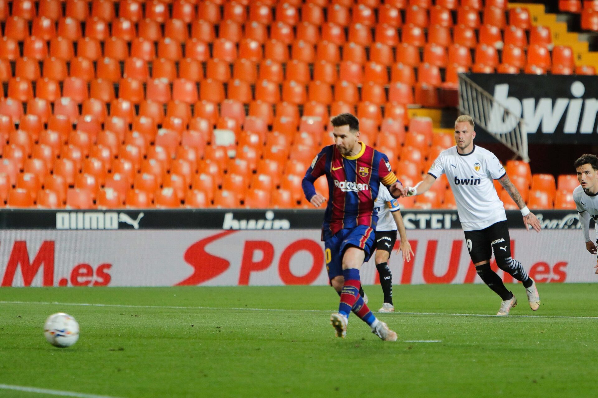 Lionel Messi devrait continuer de planter des buts avec Barcelone (iconsport) Lionel Messi devrait continuer de planter des buts avec Barcelone (iconsport)