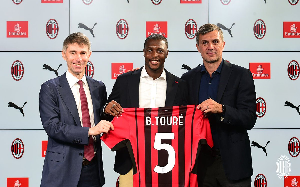 AC Milan, Mercato : Ballo-Touré signe officiellement chez les Rossoneri