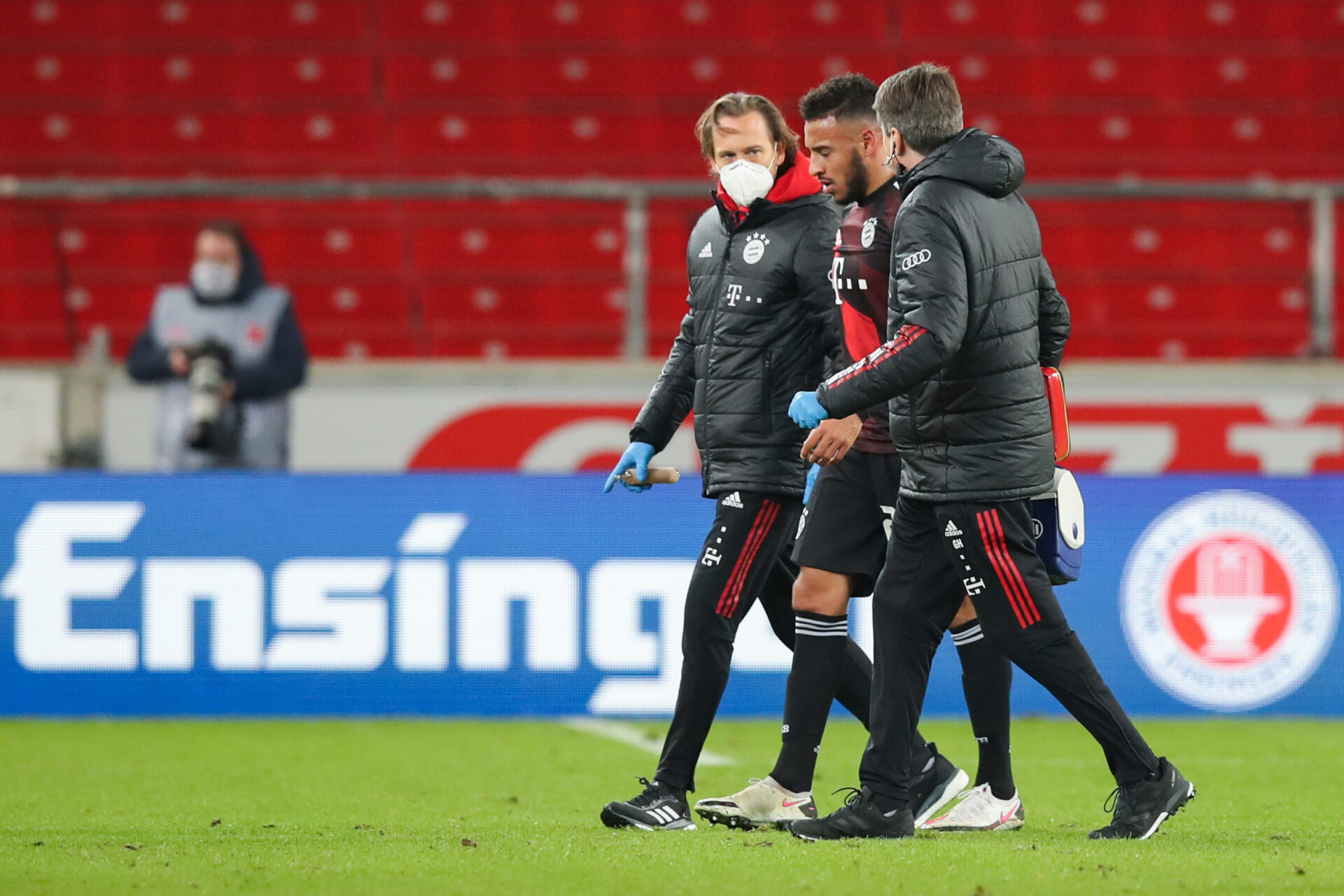 Julian Nagelsmann a prévu de faire du duo Kimmich - Goretzka son milieu de terrain titulaire en 2021-2022, ne laissant que les miettes à Corentin Tolisso s'il venait à rester (iconsport) Julian Nagelsmann a prévu de faire du duo Kimmich - Goretzka son milieu de terrain titulaire en 2021-2022, ne laissant que les miettes à Corentin Tolisso s'il venait à rester (iconsport)