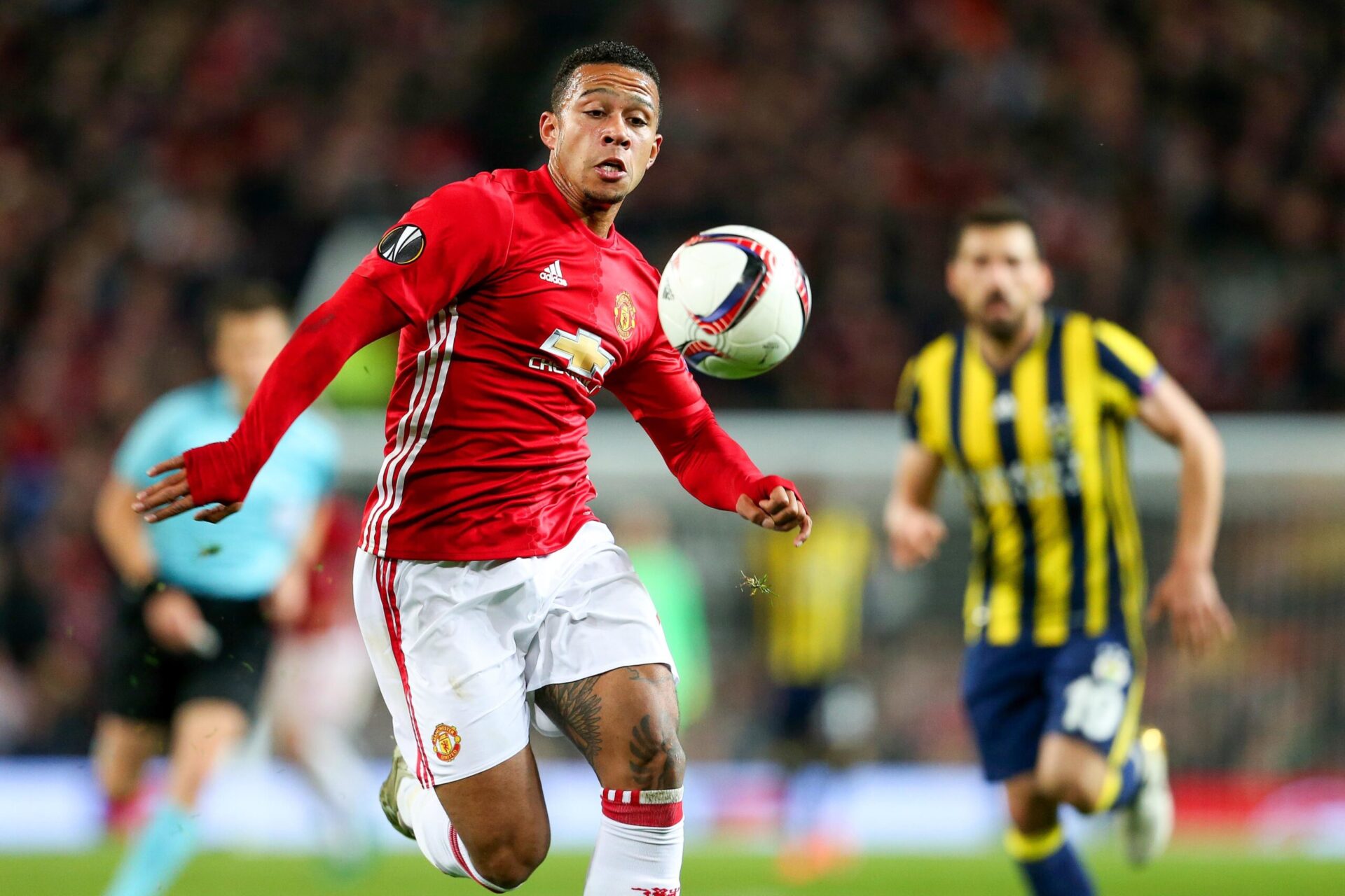 Memphis Depay portant les couleurs de Manchester United (Icon Sport) Memphis Depay portant les couleurs de Manchester United (Icon Sport)
