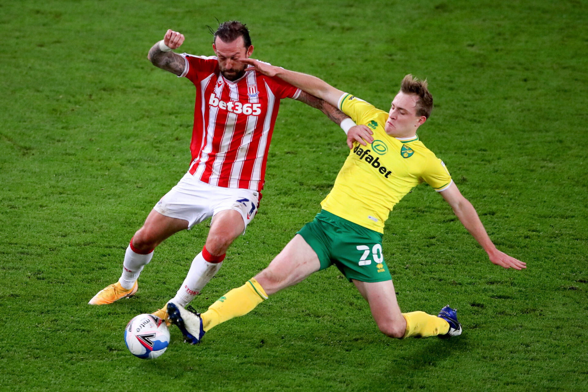 Billy Gilmour vient remplacer Oliver Skipp, qui a convaincu l'année dernière à Norwich (iconsport)