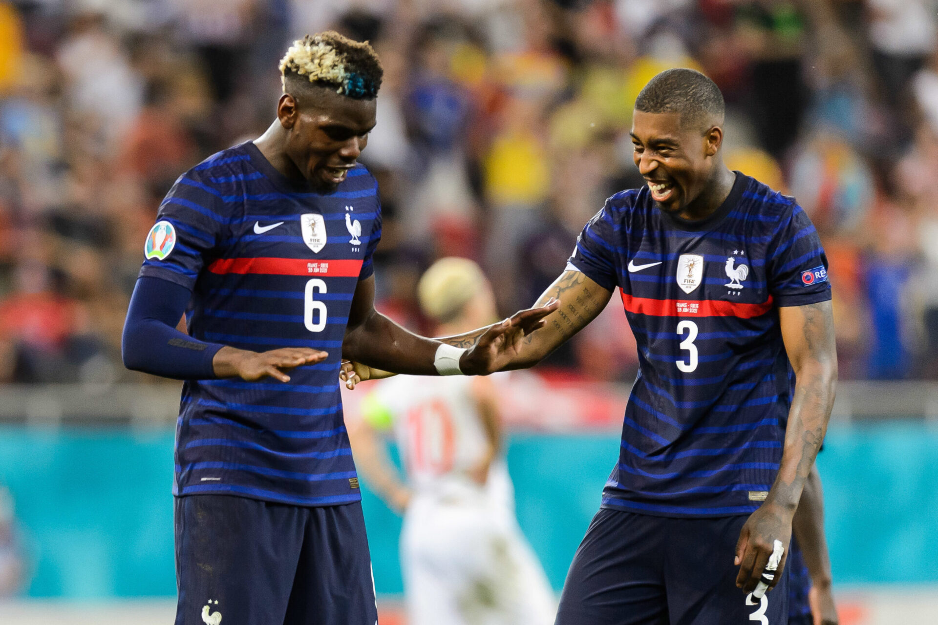 Dans le viseur de Jos&eacute; Mourinho, Paul Pogba et Presnel Kimpembe sont vis&eacute;s pour leur c&eacute;l&eacute;bration sur le troisi&egrave;me but fran&ccedil;ais, alors qu'il restait 20 minutes &agrave; jouer (iconsport)