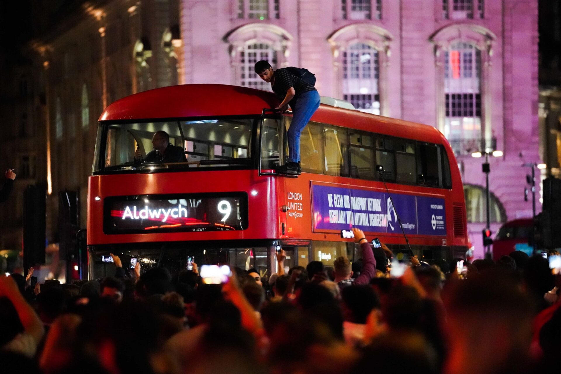 Jour f&eacute;ri&eacute; en Angleterre en cas de sacre des Three Lions ? Icon Sport