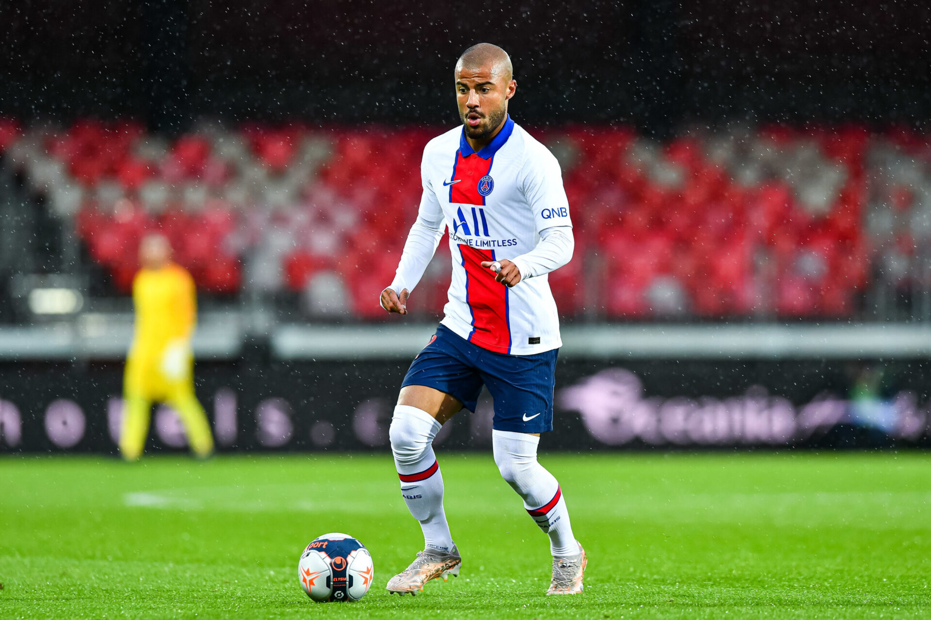 Rafinha intéresserait plusieurs clubs dont Aston Villa et la Lazio (iconsport)