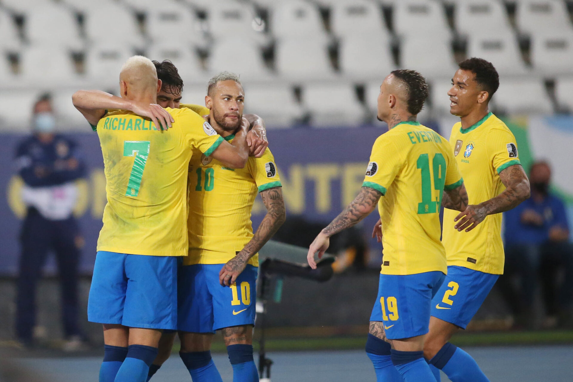 Dans la nuit de dimanche, le Brésil jouera la défense de son titre. Il affrontera l'Argentine ou la Colombie en finale (iconsport)