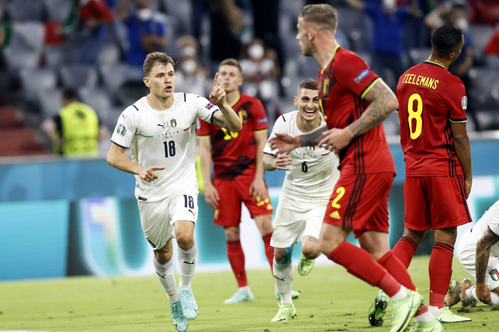 Yann Sommer quitte l'Euro apr&egrave;s un nouveau match plein contre l'Espagne (iconsport)