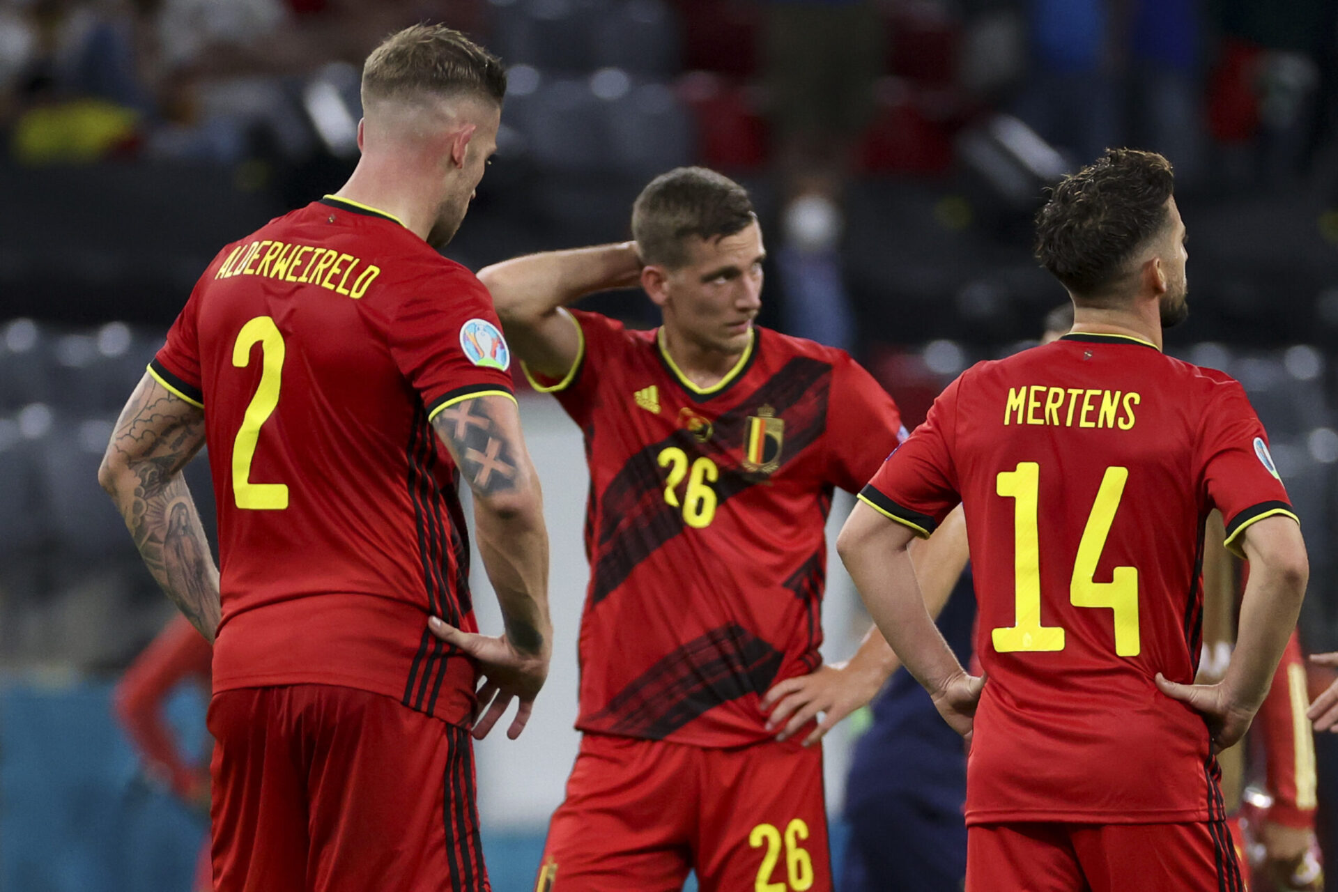 Malgr&eacute; un retour &agrave; 2-1 avant la pause et une meilleure seconde p&eacute;riode, la Belgique n'est pas parvenue &agrave; recoller &agrave; l'Italie en quart de finale de l'Euro (iconsport)