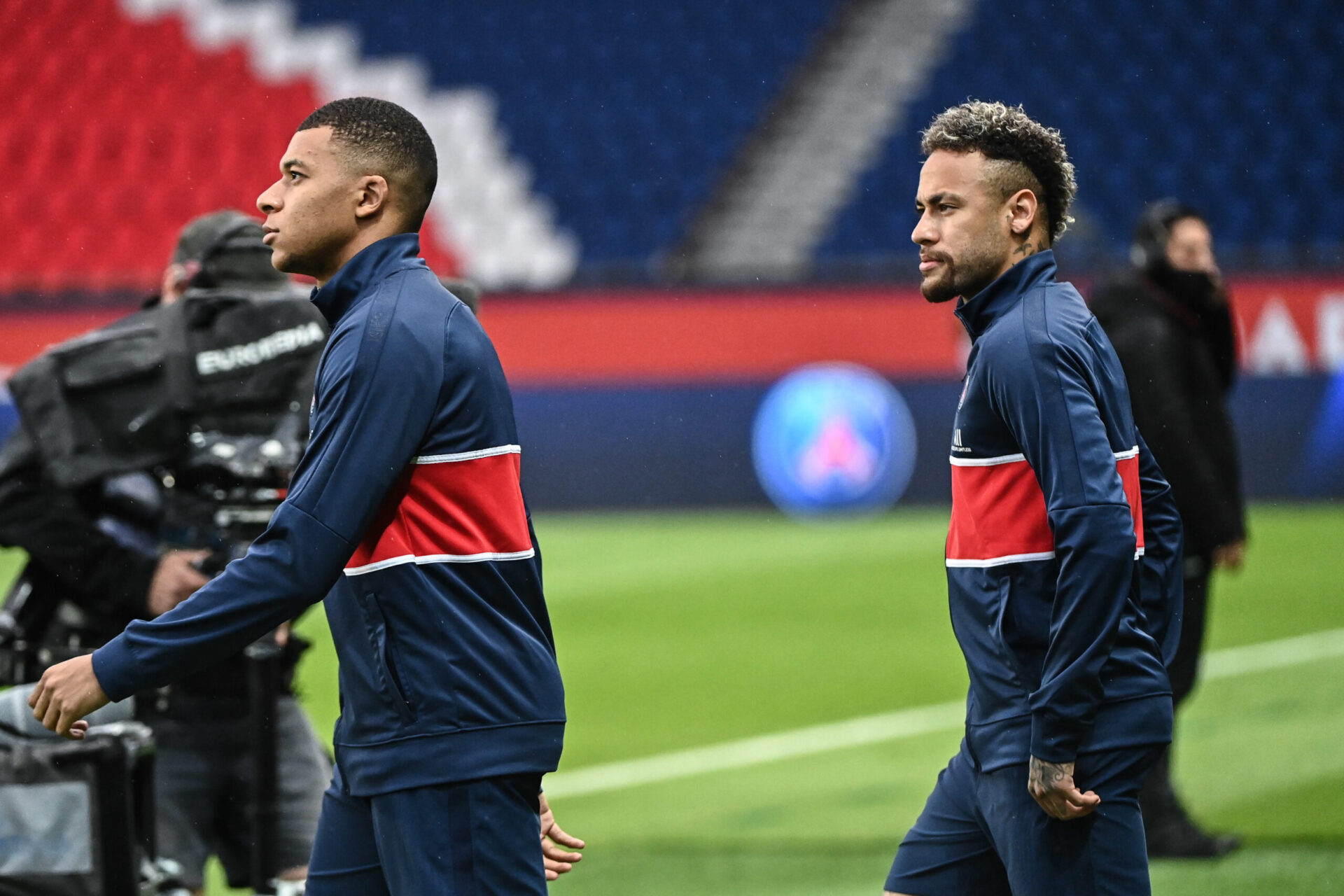 Neymar veut évidemment jouer avec Mbappé (iconsport)