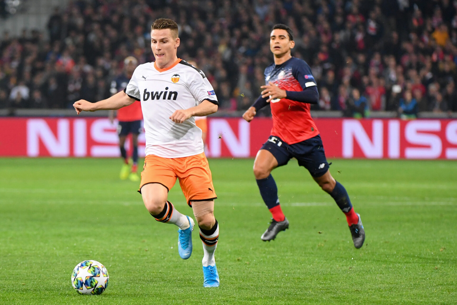 Kevin Gameiro reste sur 3 saisons &agrave; Valence. Au total, le Fran&ccedil;ais a disput&eacute; 8 saisons en Espagne entre le FC S&eacute;ville, l'Atl&eacute;tico de Madrid et le club valencian (iconsport)